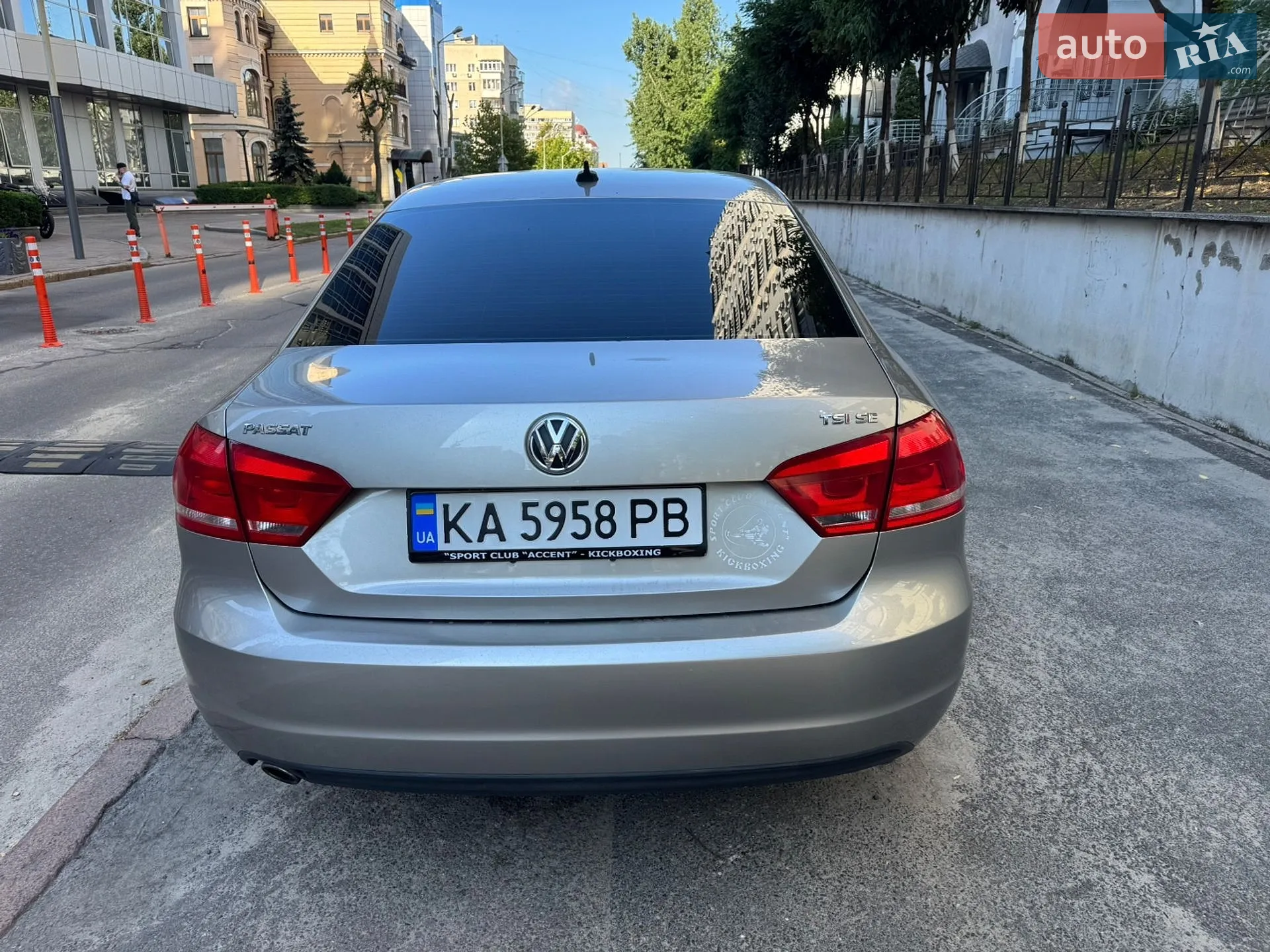 2014 Volkswagen Passat - мініатюра 9