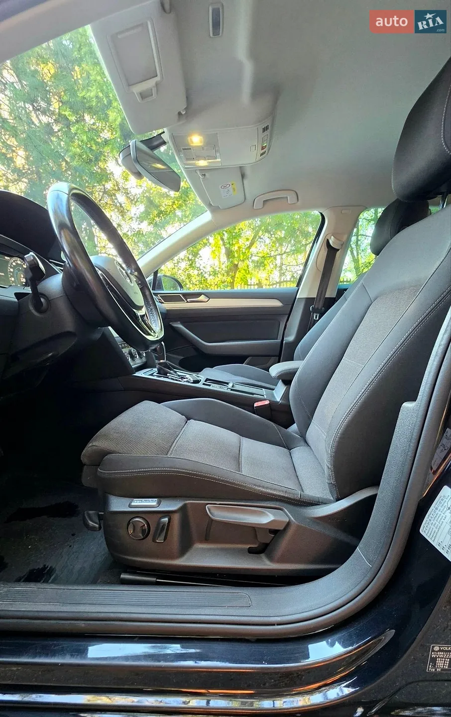 2018 Volkswagen Passat - мініатюра 25