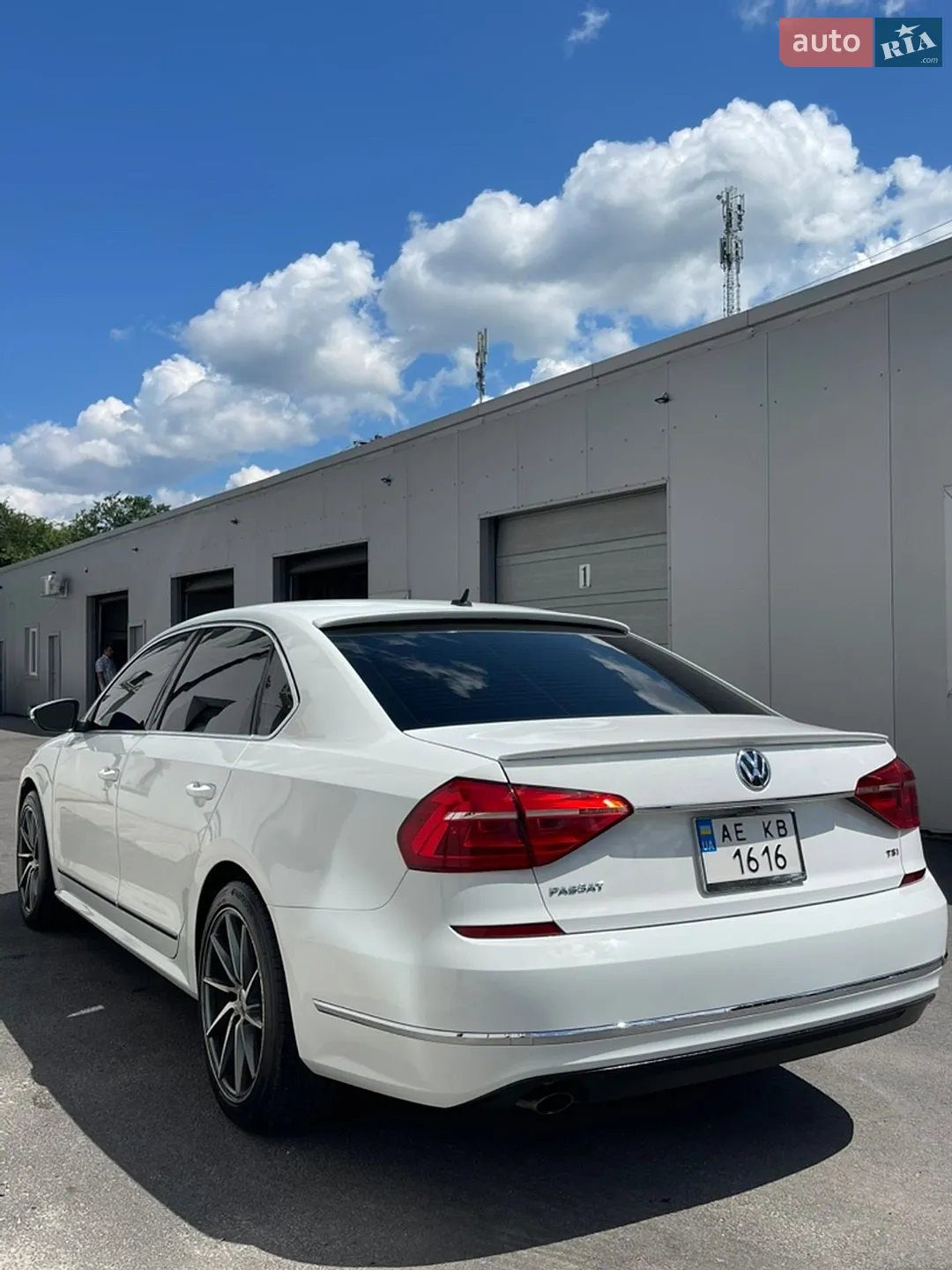 2017 Volkswagen Passat - мініатюра 8