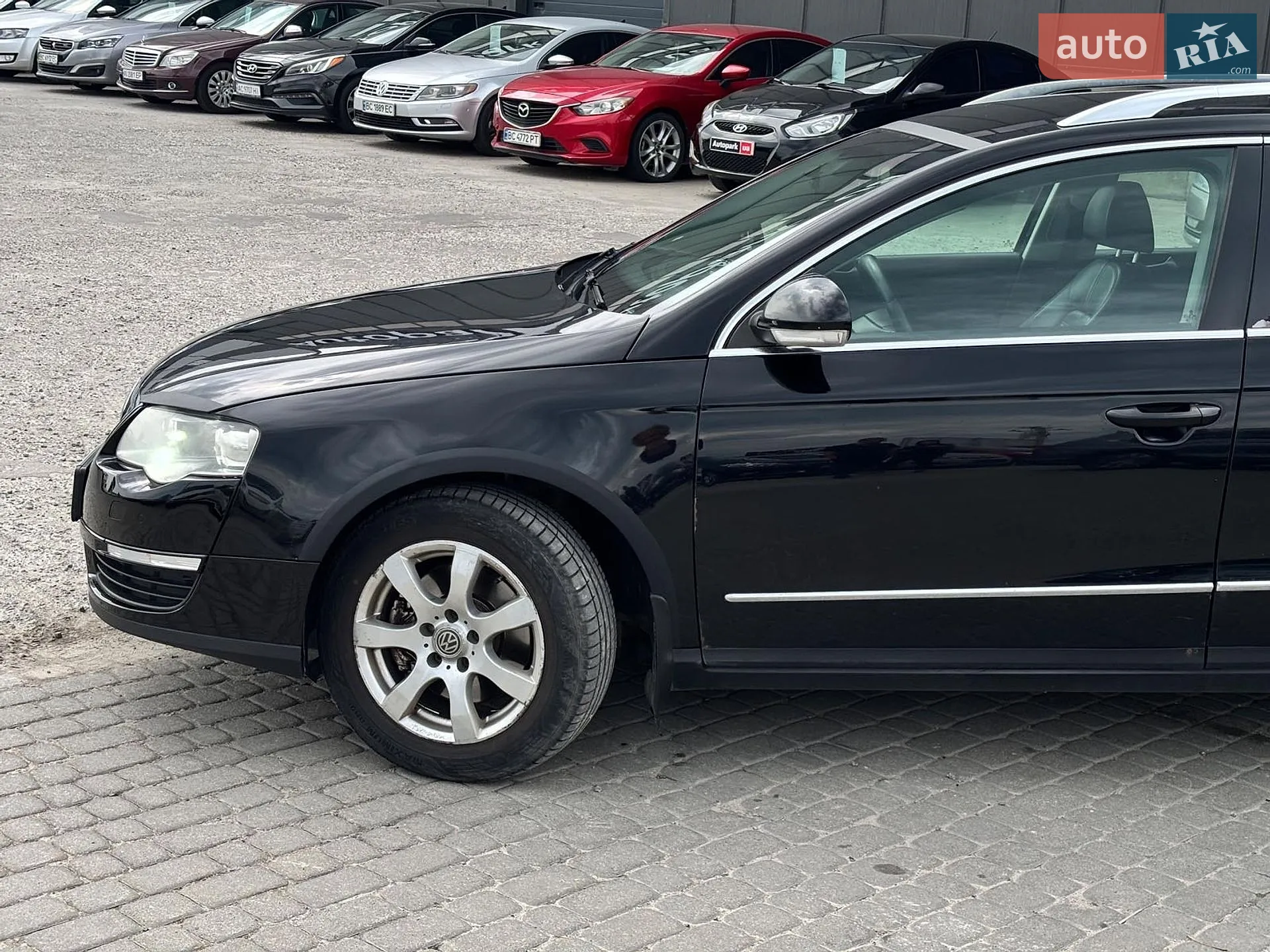 2010 Volkswagen Passat - мініатюра 3