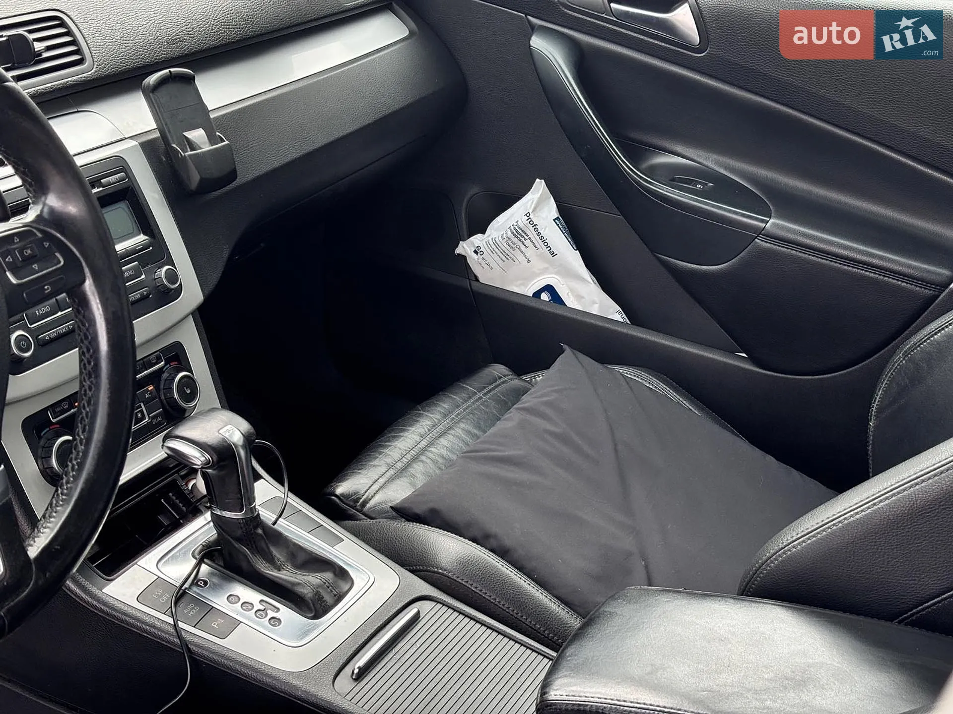 2010 Volkswagen Passat - мініатюра 21