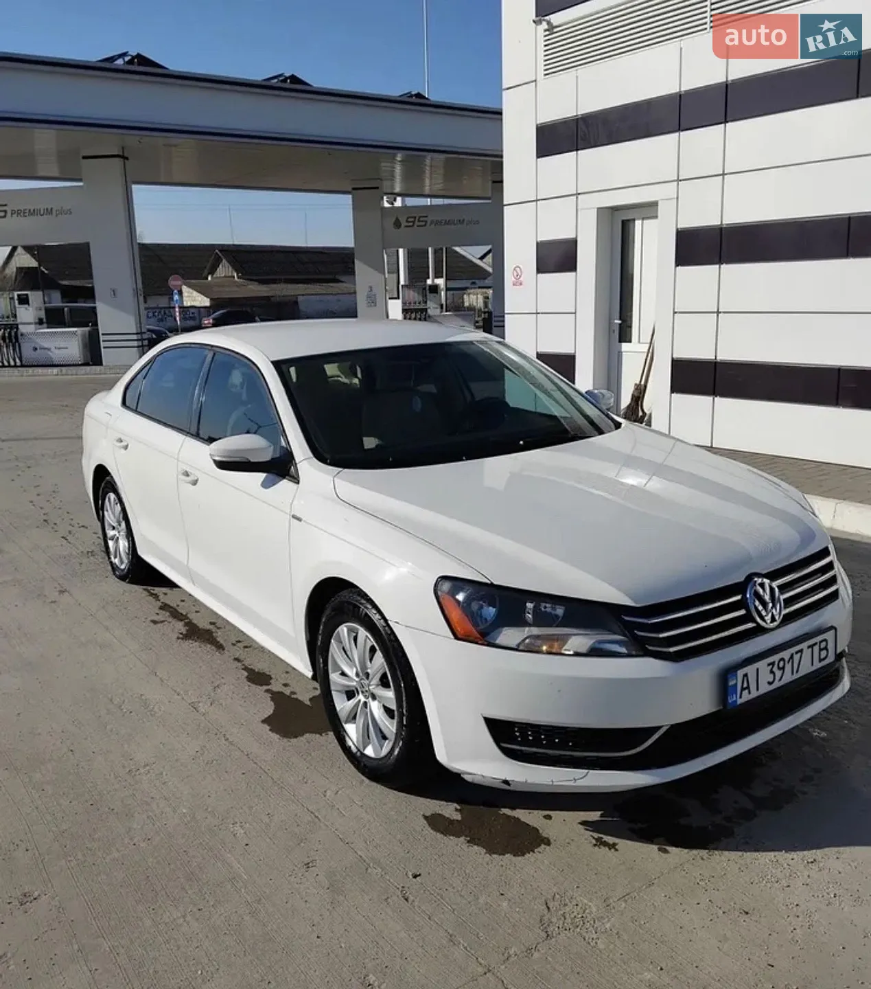 2013 Volkswagen Passat - фото 1