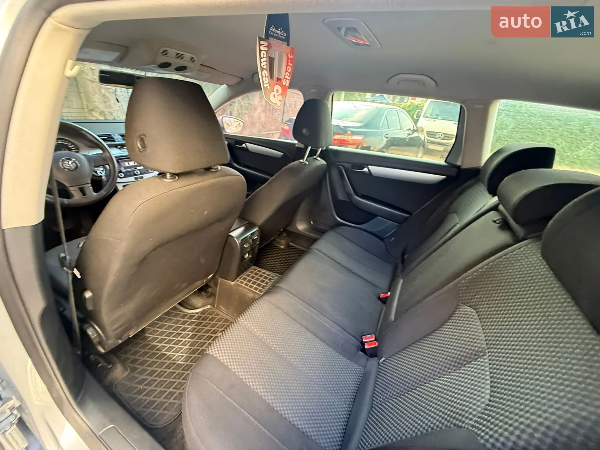 2012 Volkswagen Passat - мініатюра 5