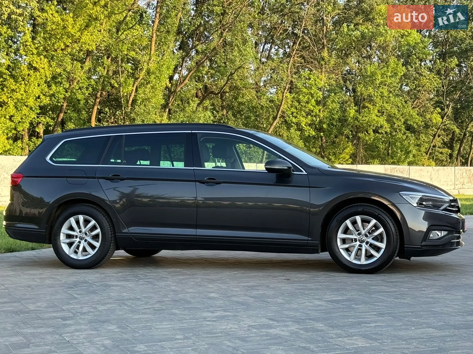 2021 Volkswagen Passat - мініатюра 9