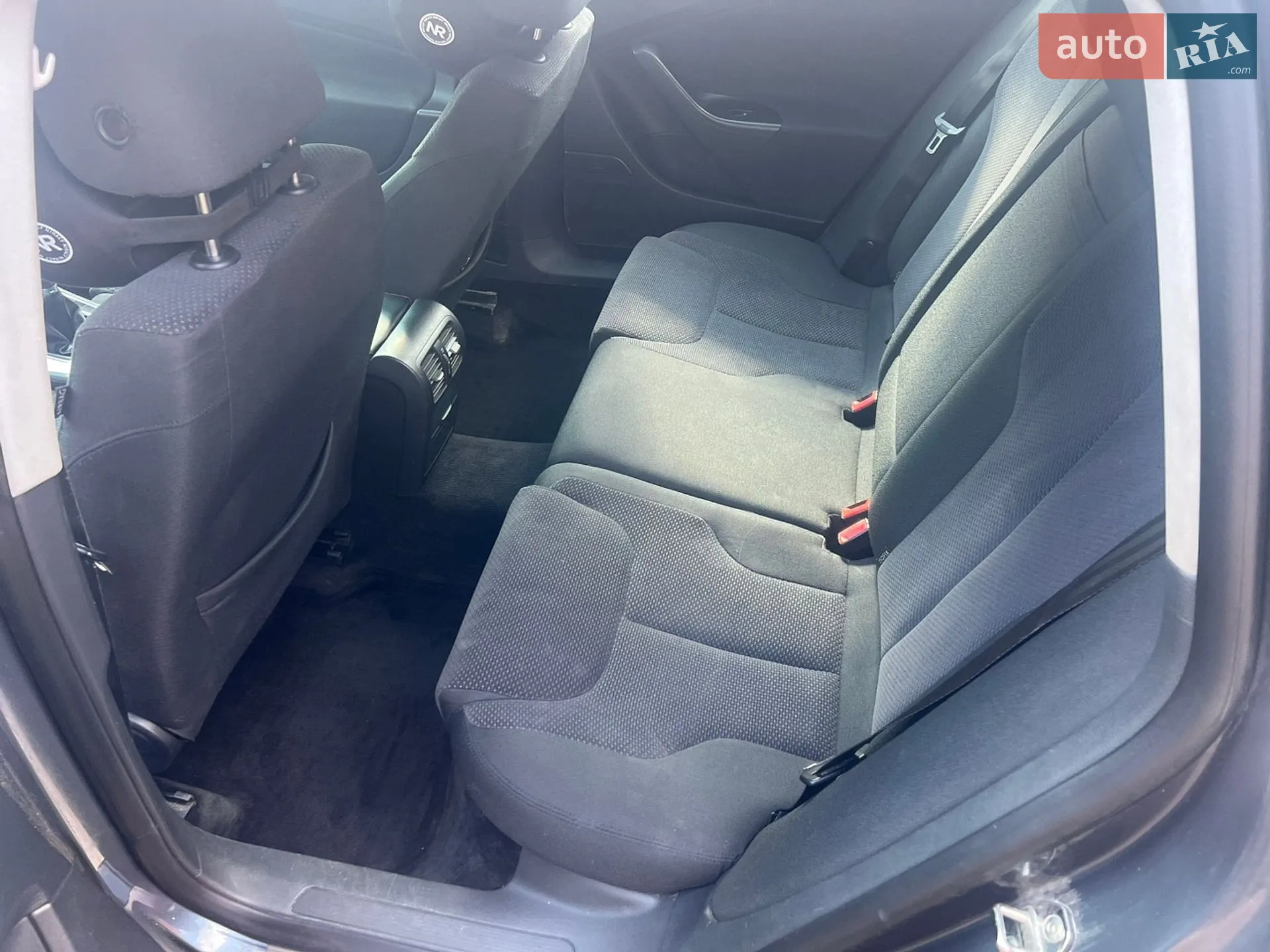 2010 Volkswagen Passat - мініатюра 8