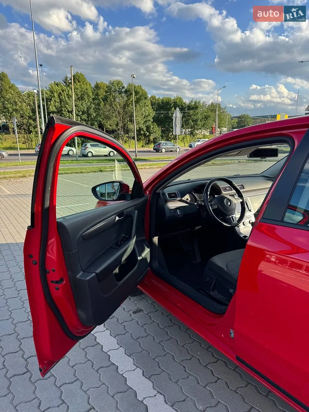 2013 Volkswagen Passat - мініатюра 16