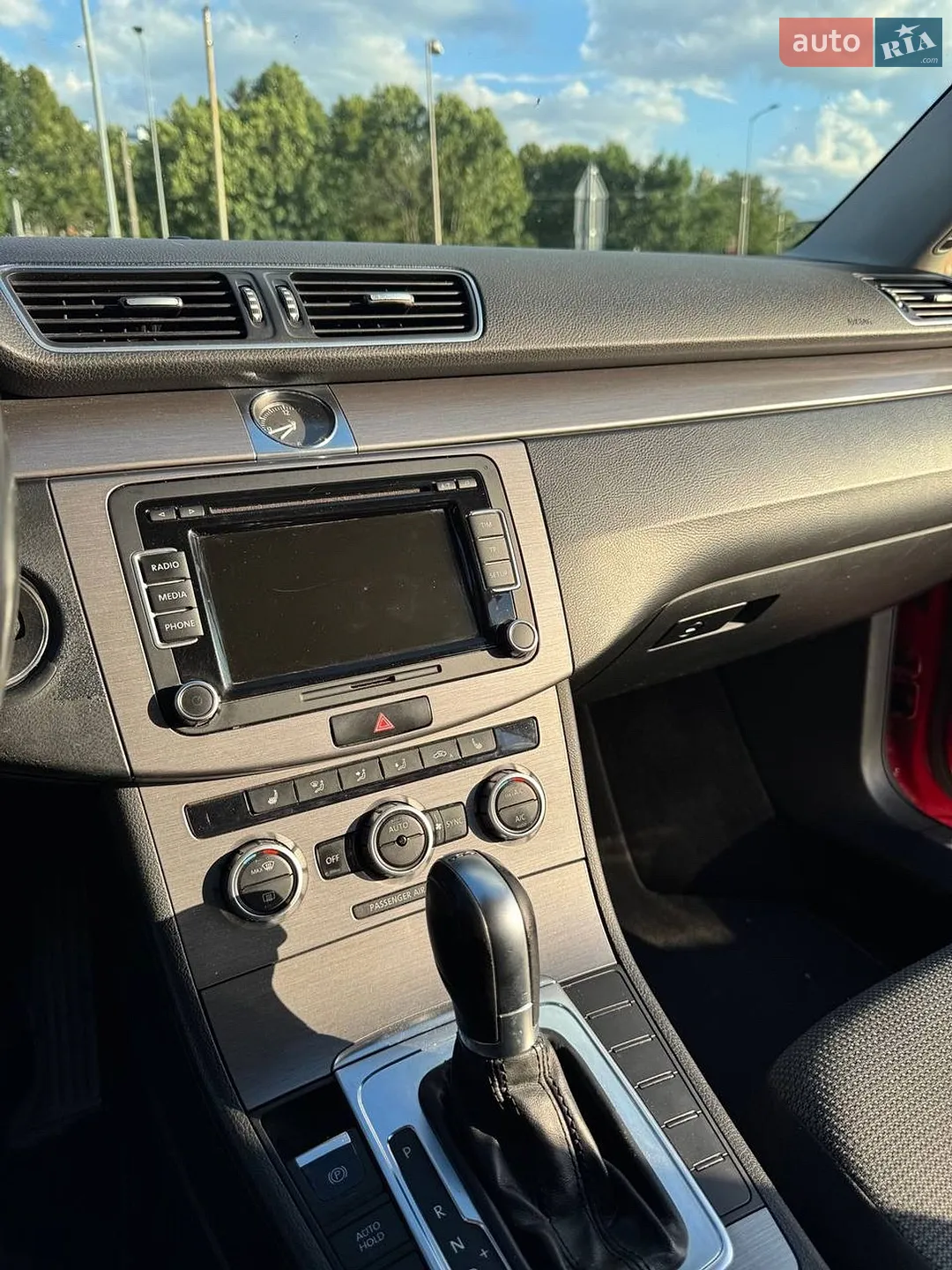 2013 Volkswagen Passat - мініатюра 21