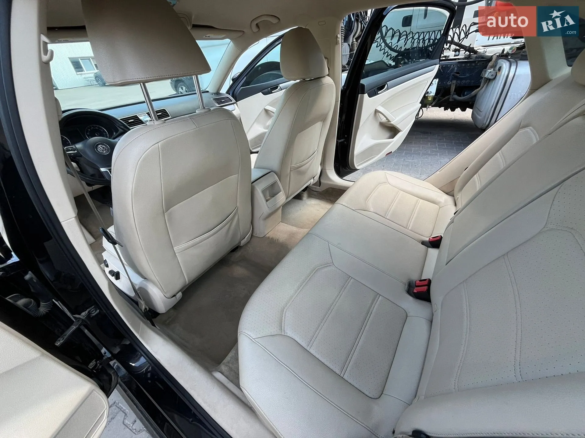 2014 Volkswagen Passat - мініатюра 21