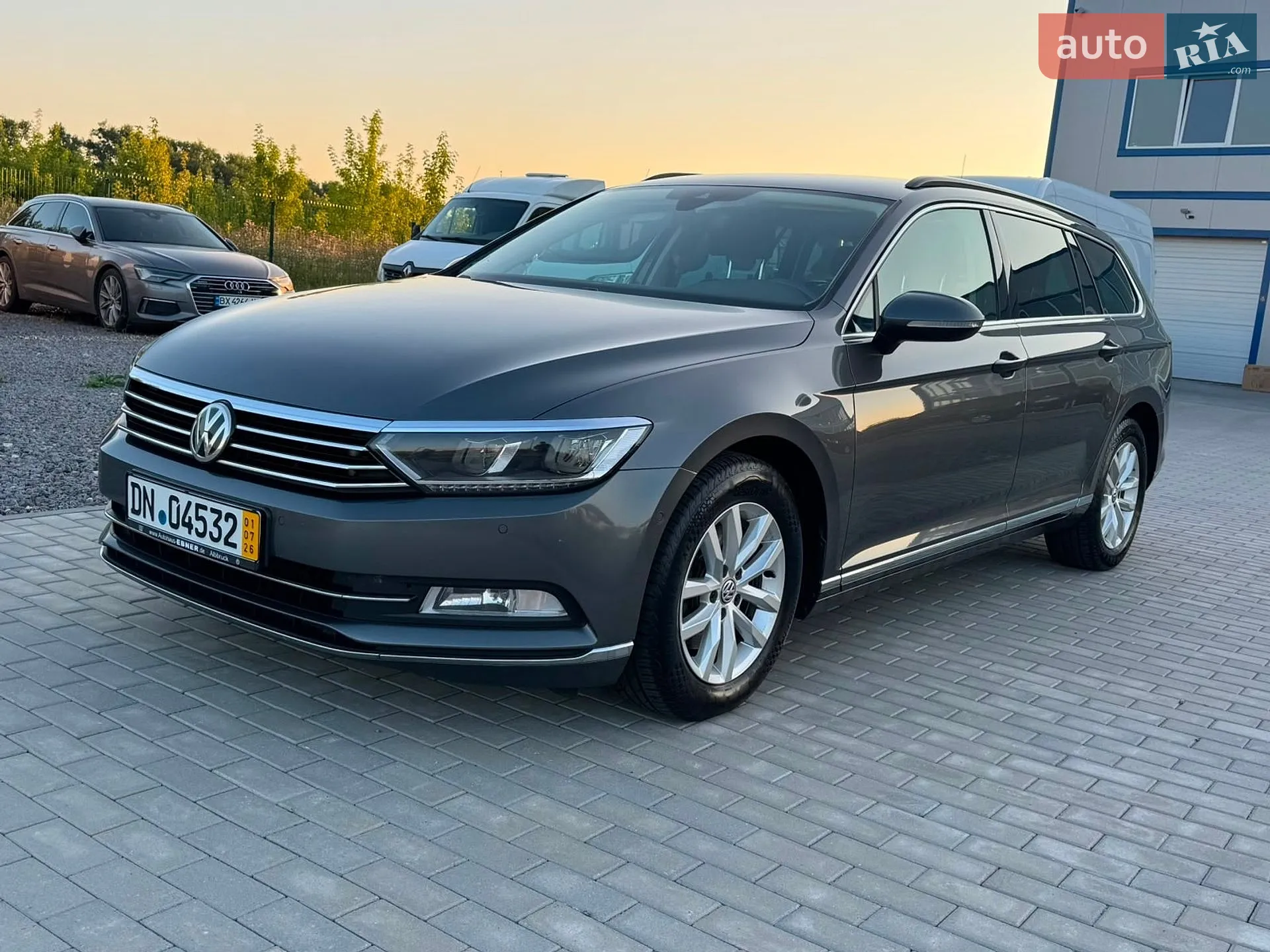 2017 Volkswagen Passat - мініатюра 3