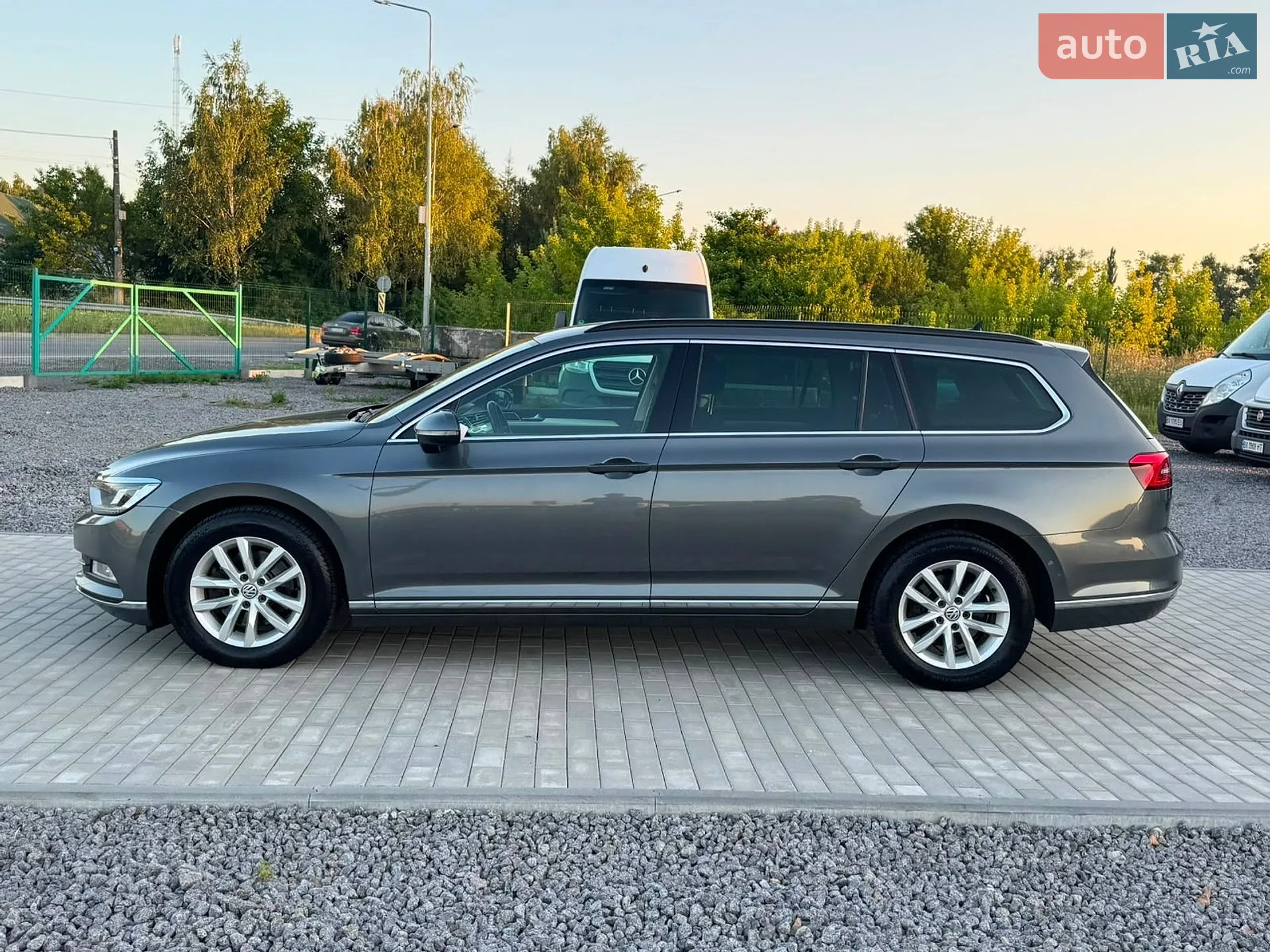 2017 Volkswagen Passat - мініатюра 6