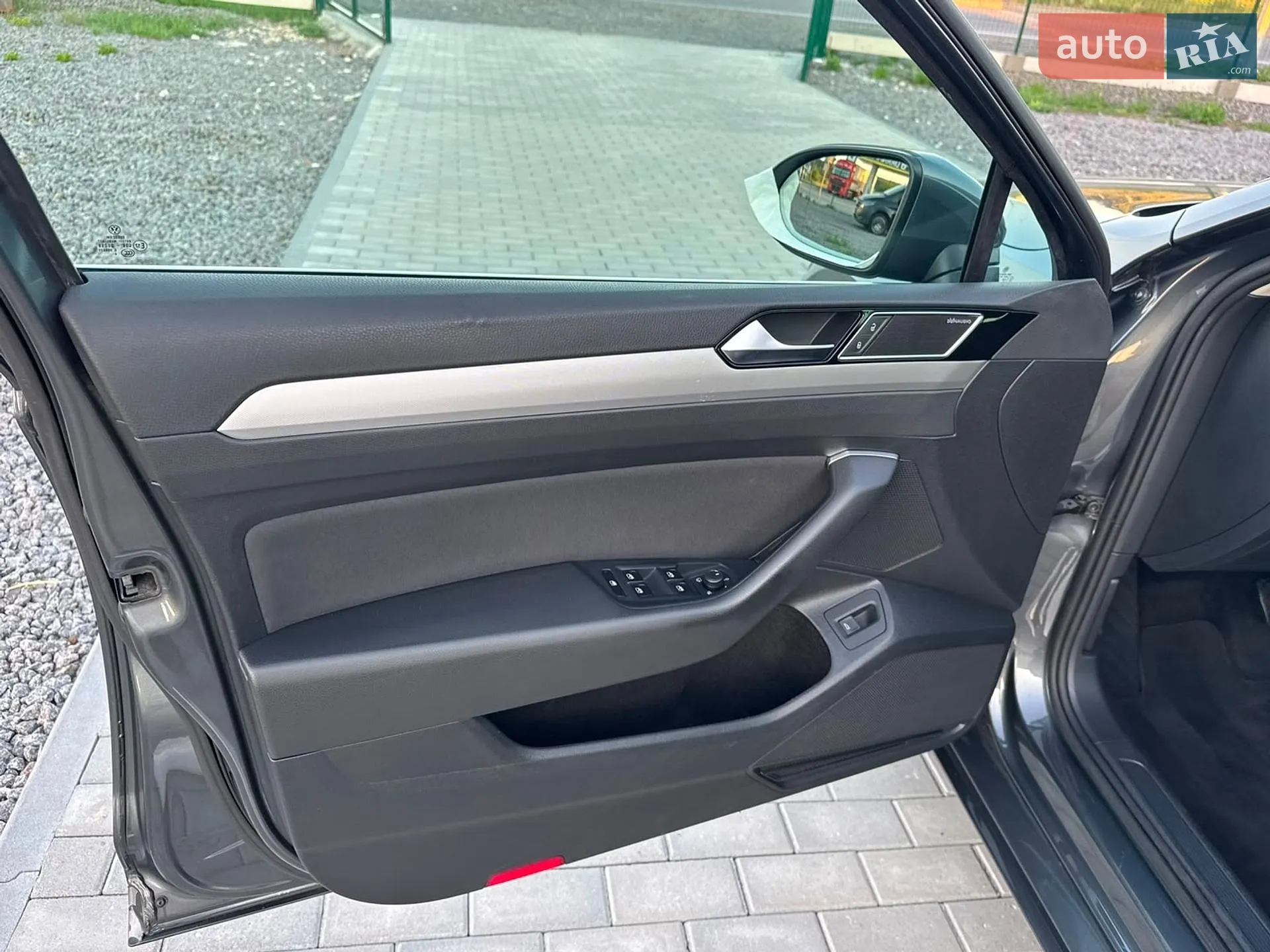 2017 Volkswagen Passat - мініатюра 14