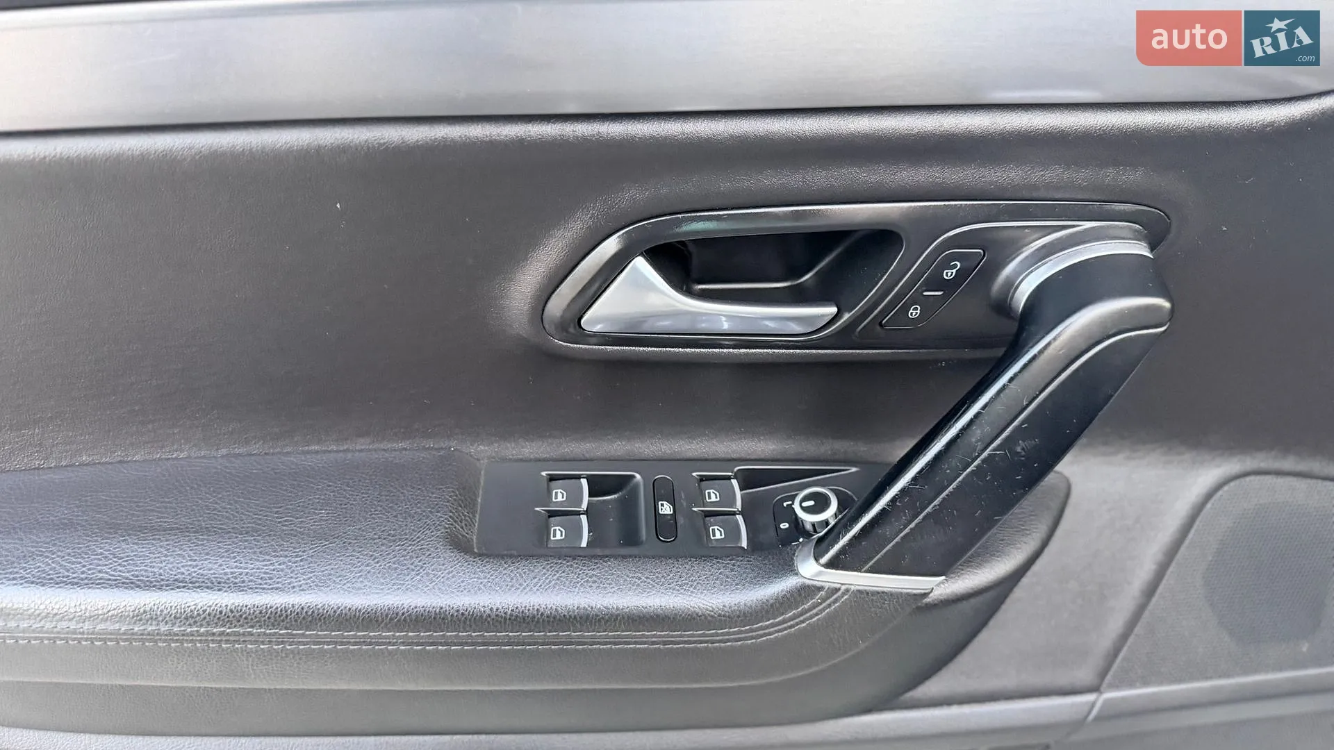 2014 Volkswagen Passat - мініатюра 43