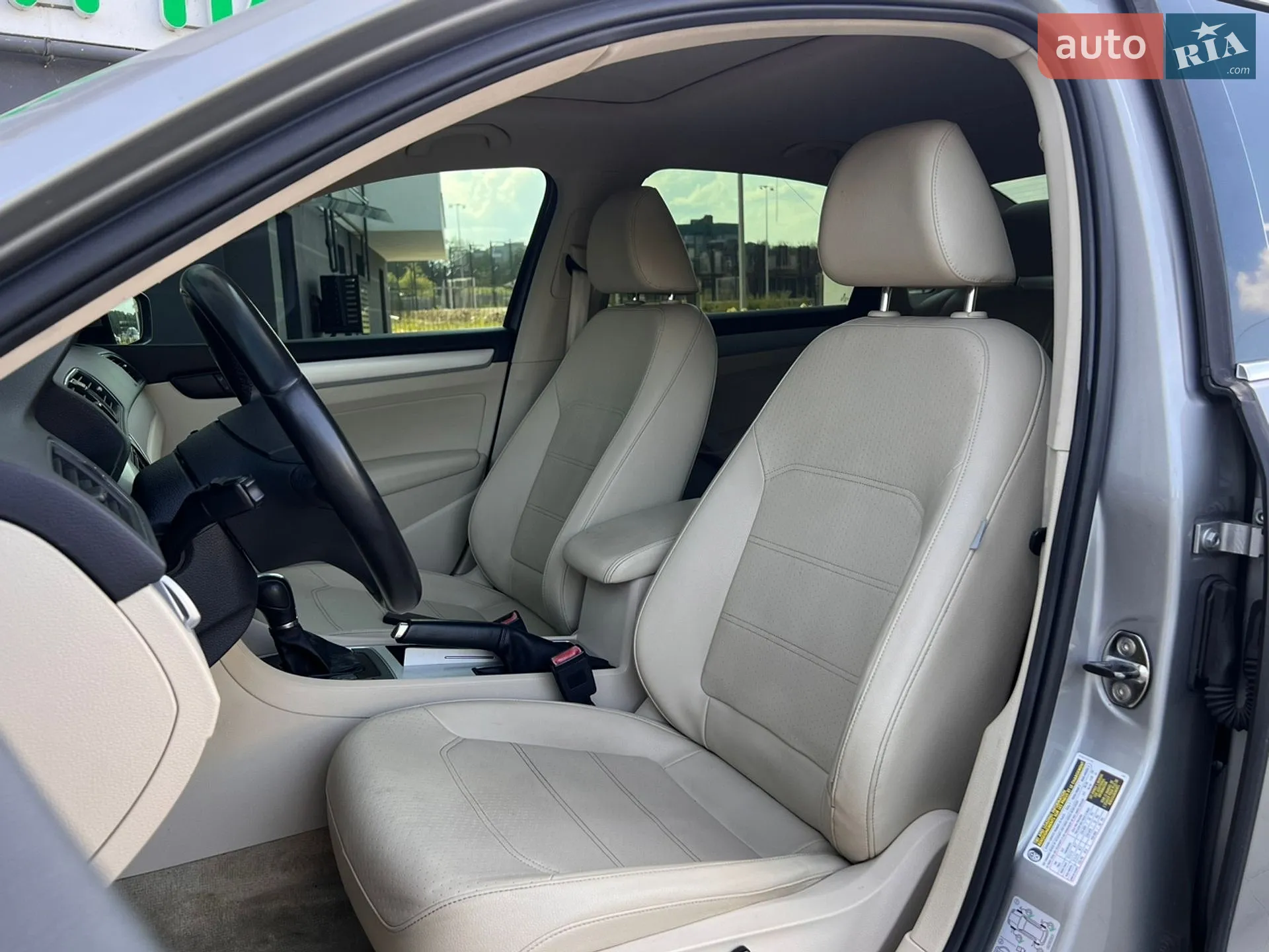 2013 Volkswagen Passat - мініатюра 28