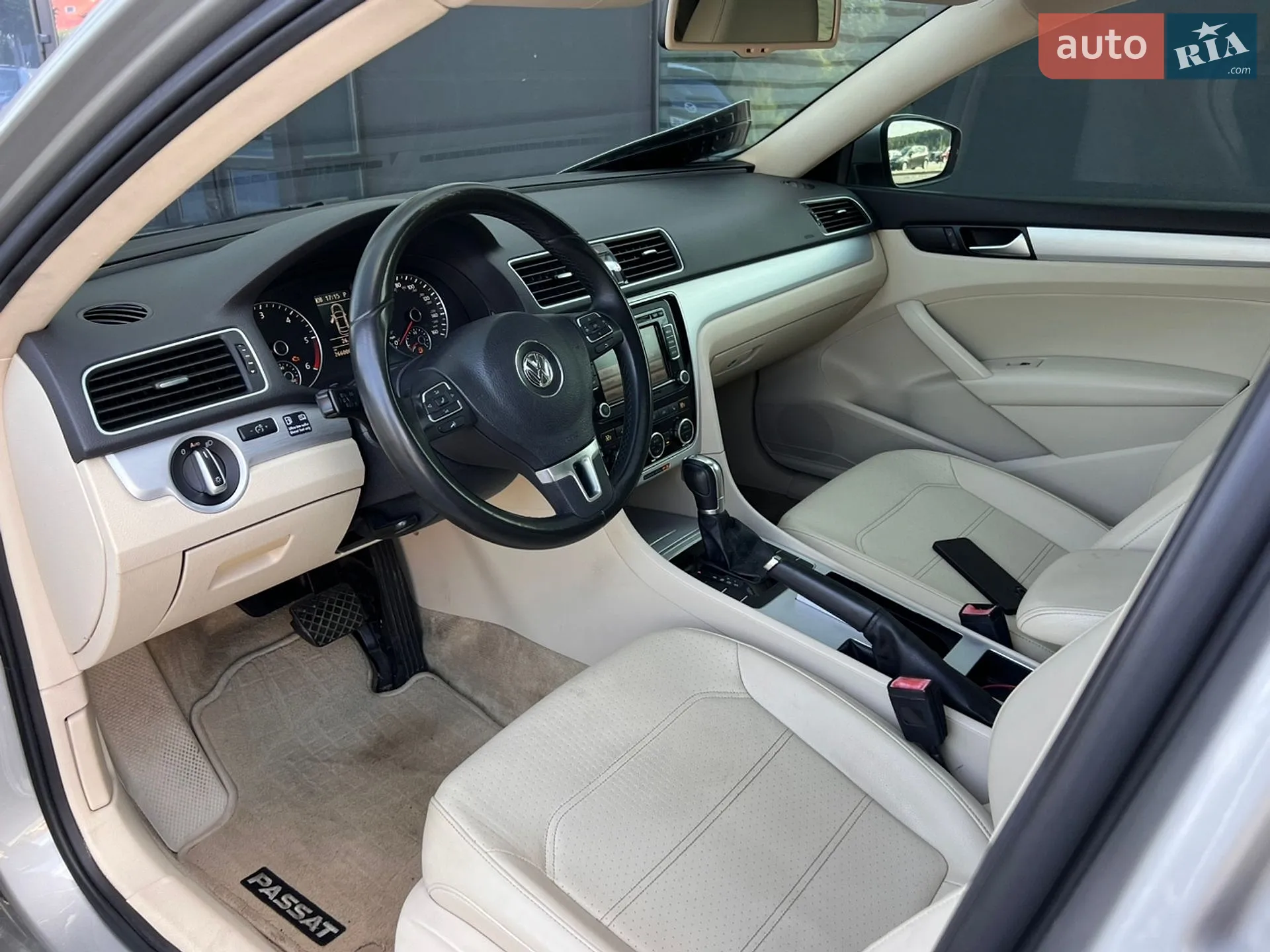 2013 Volkswagen Passat - мініатюра 31