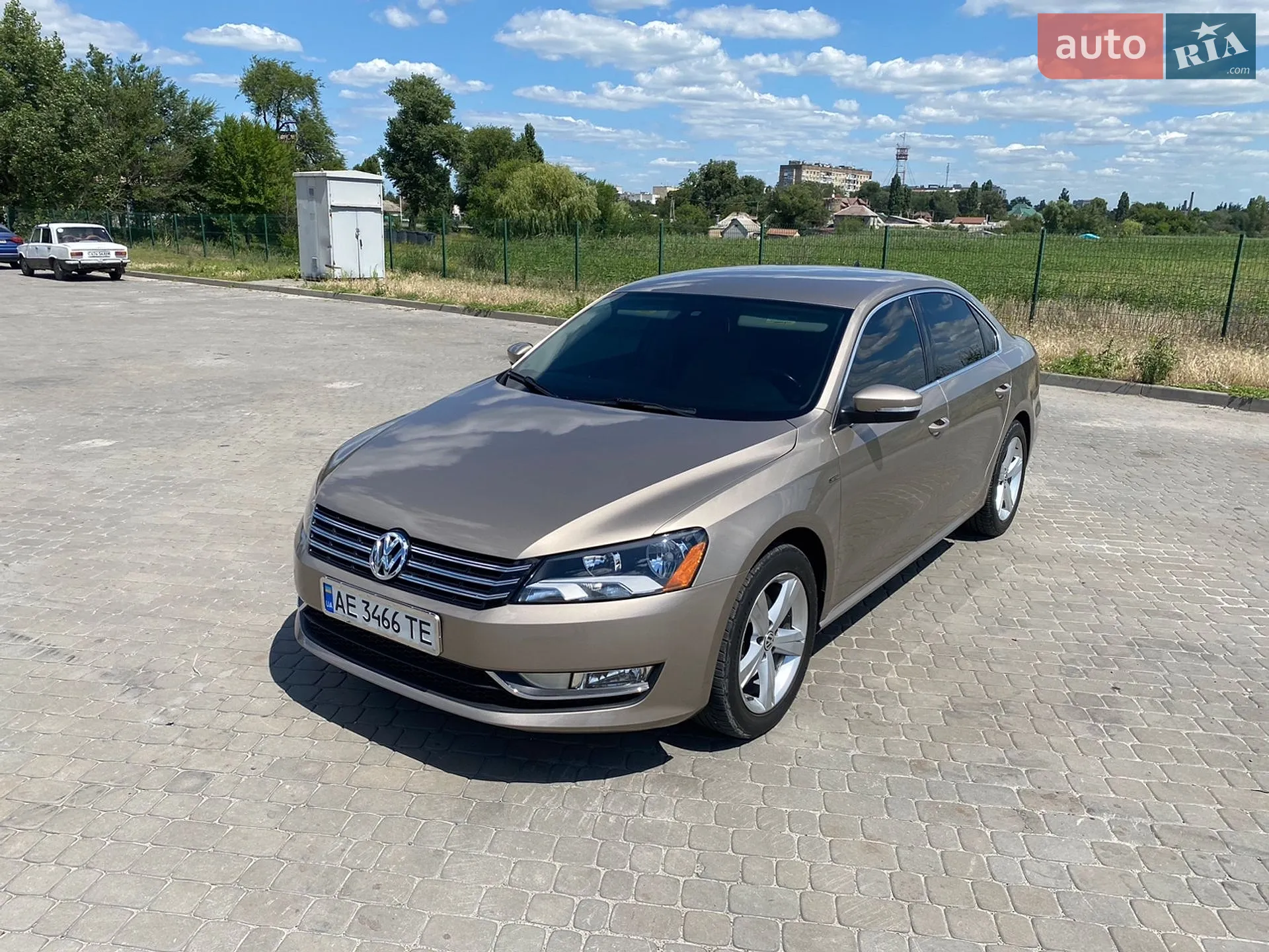 2015 Volkswagen Passat - мініатюра 2