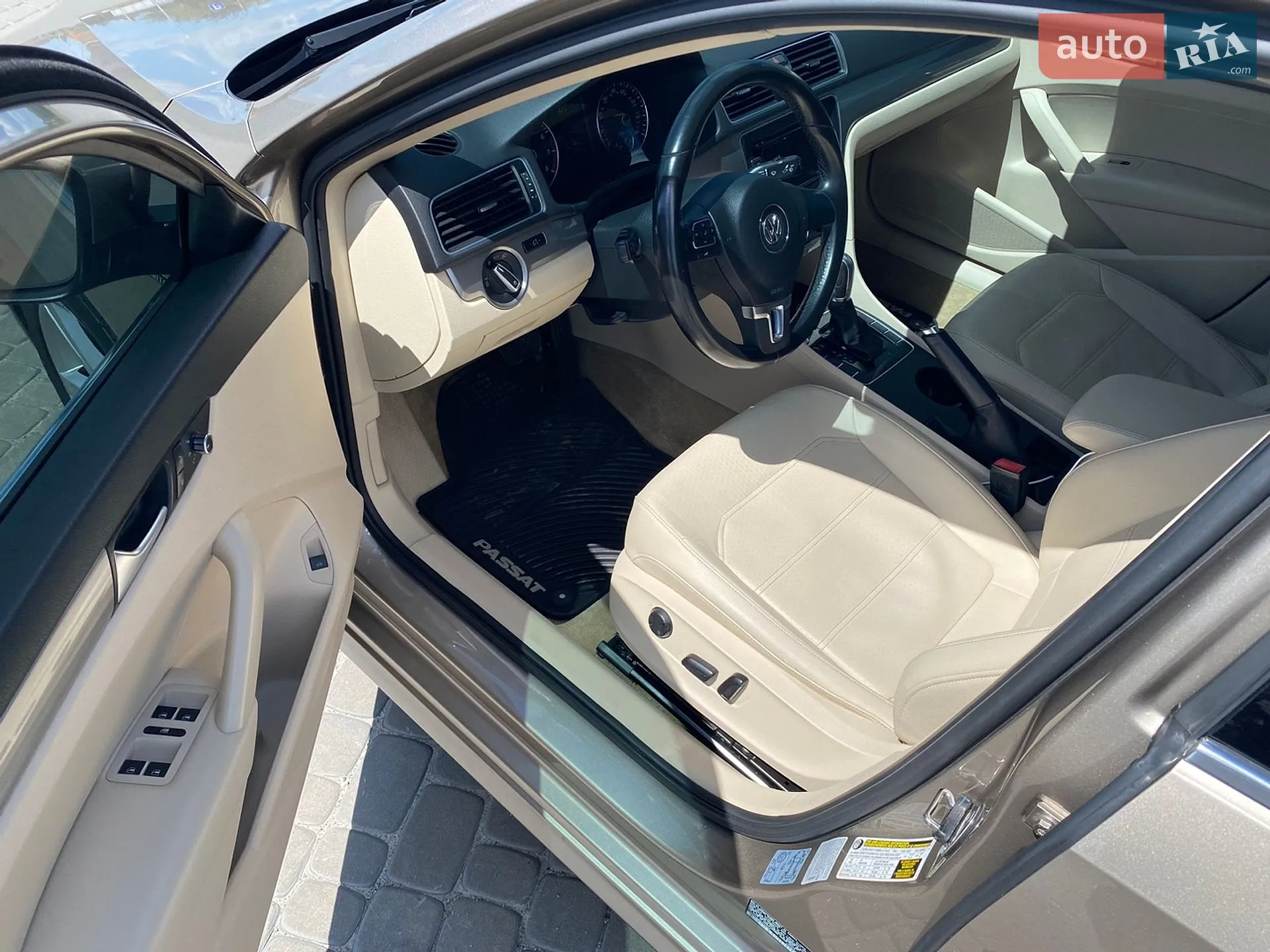 2015 Volkswagen Passat - мініатюра 12