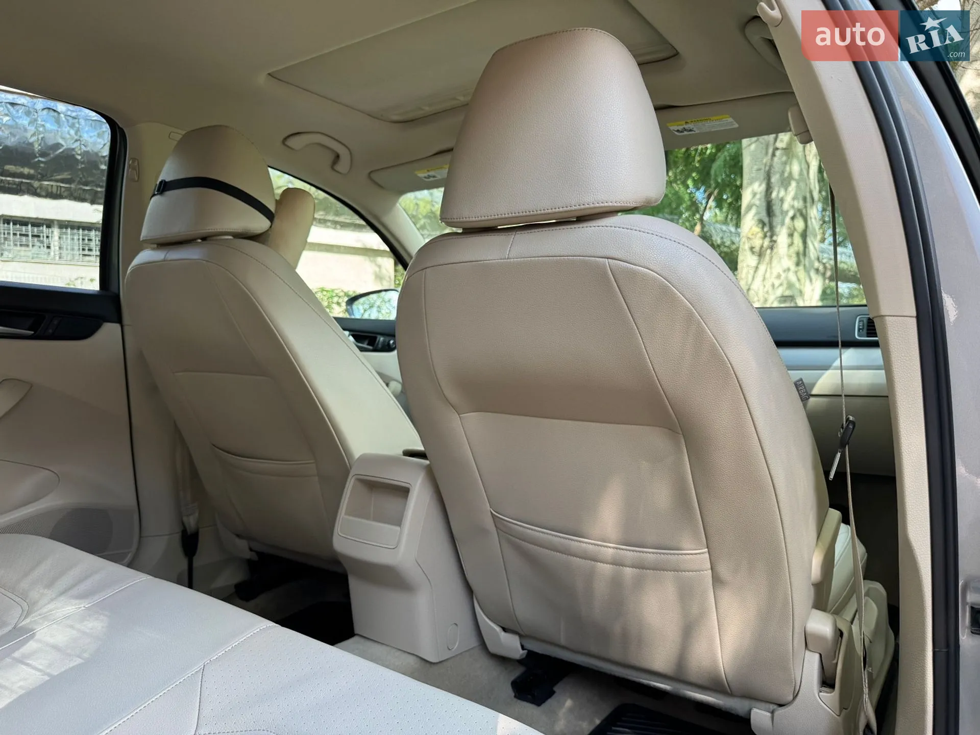 2012 Volkswagen Passat - мініатюра 12