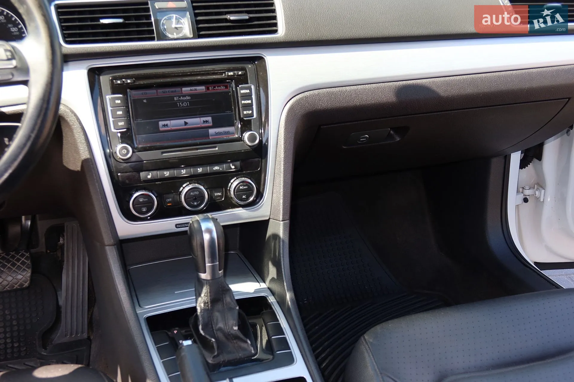 2011 Volkswagen Passat - мініатюра 19