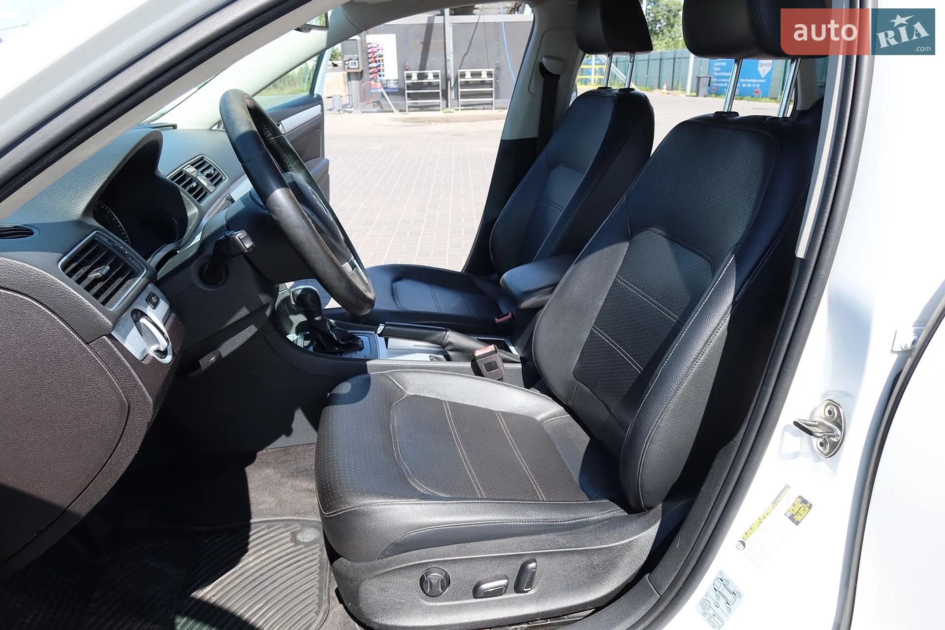 2011 Volkswagen Passat - мініатюра 20