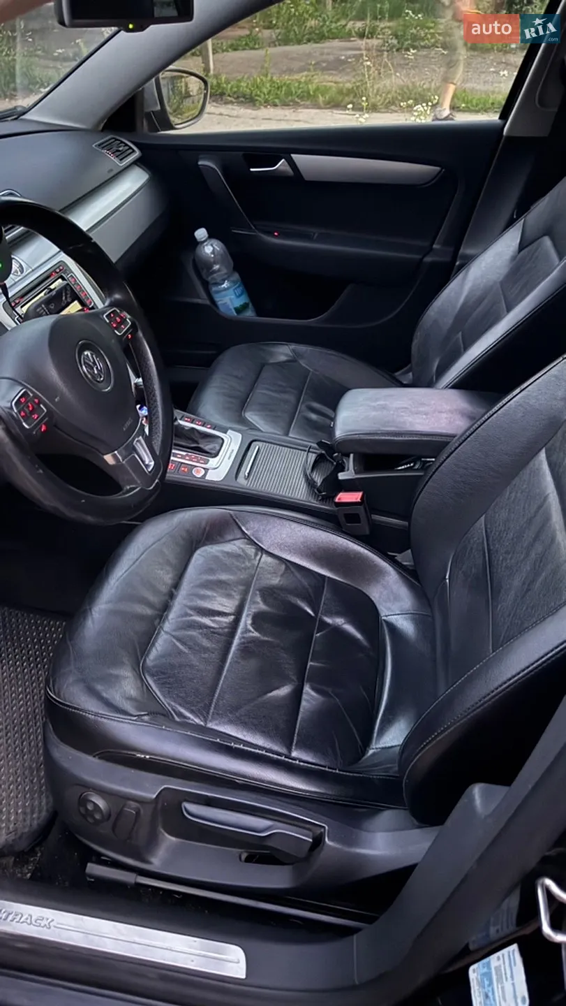2014 Volkswagen Passat - мініатюра 25