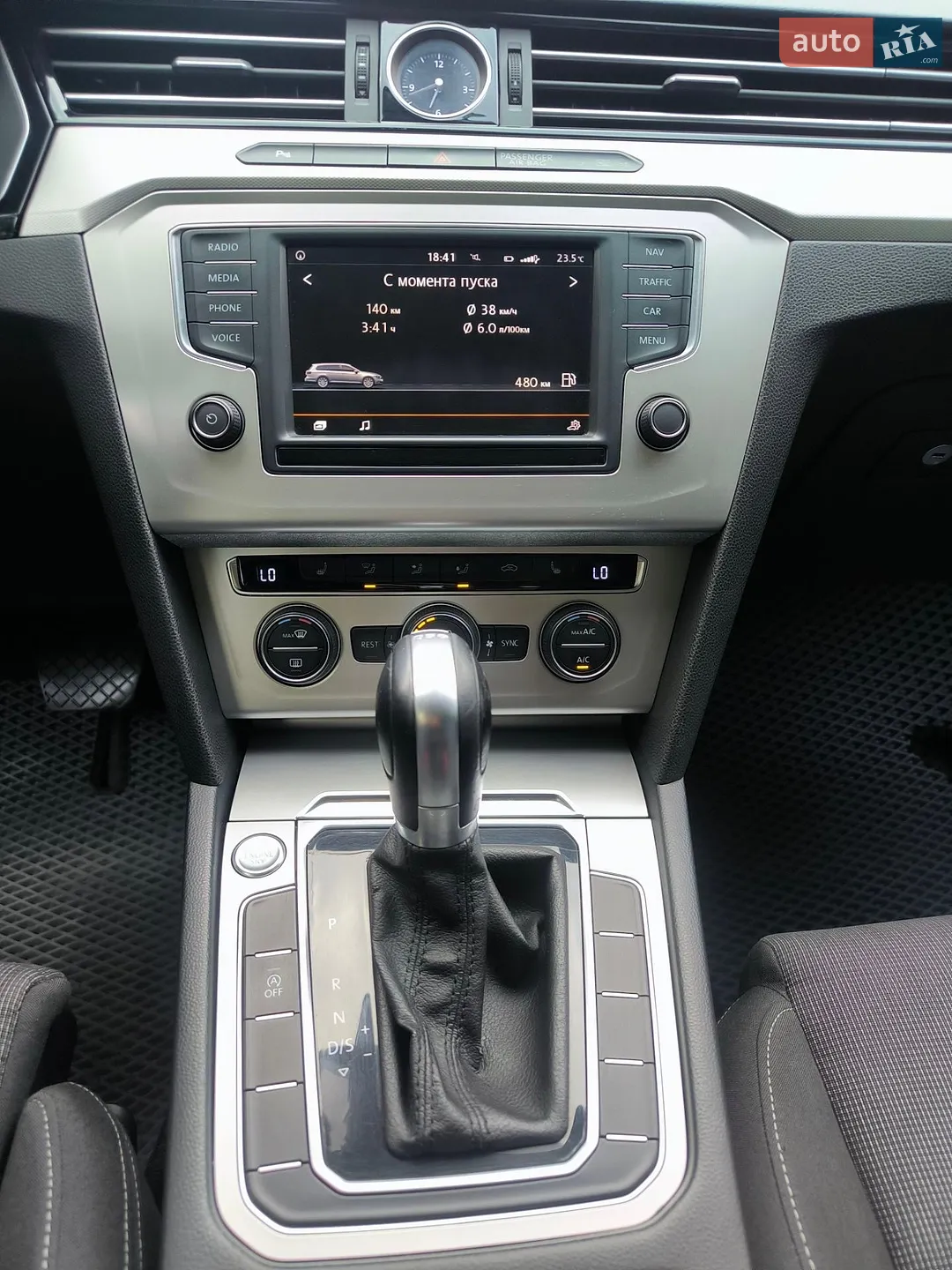 2016 Volkswagen Passat - мініатюра 22