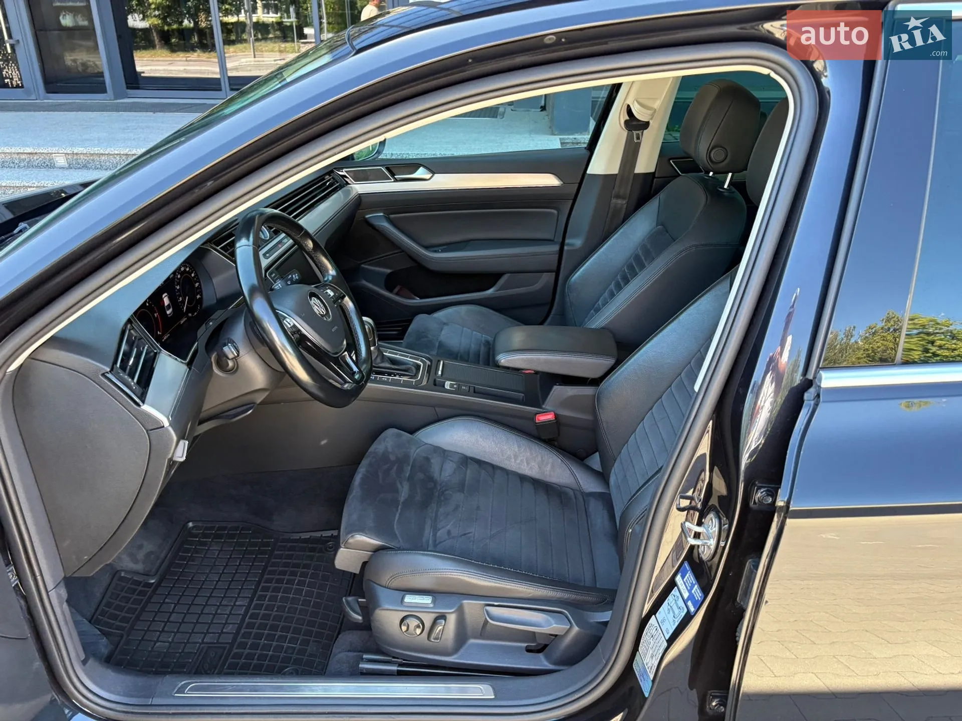 2017 Volkswagen Passat - мініатюра 23
