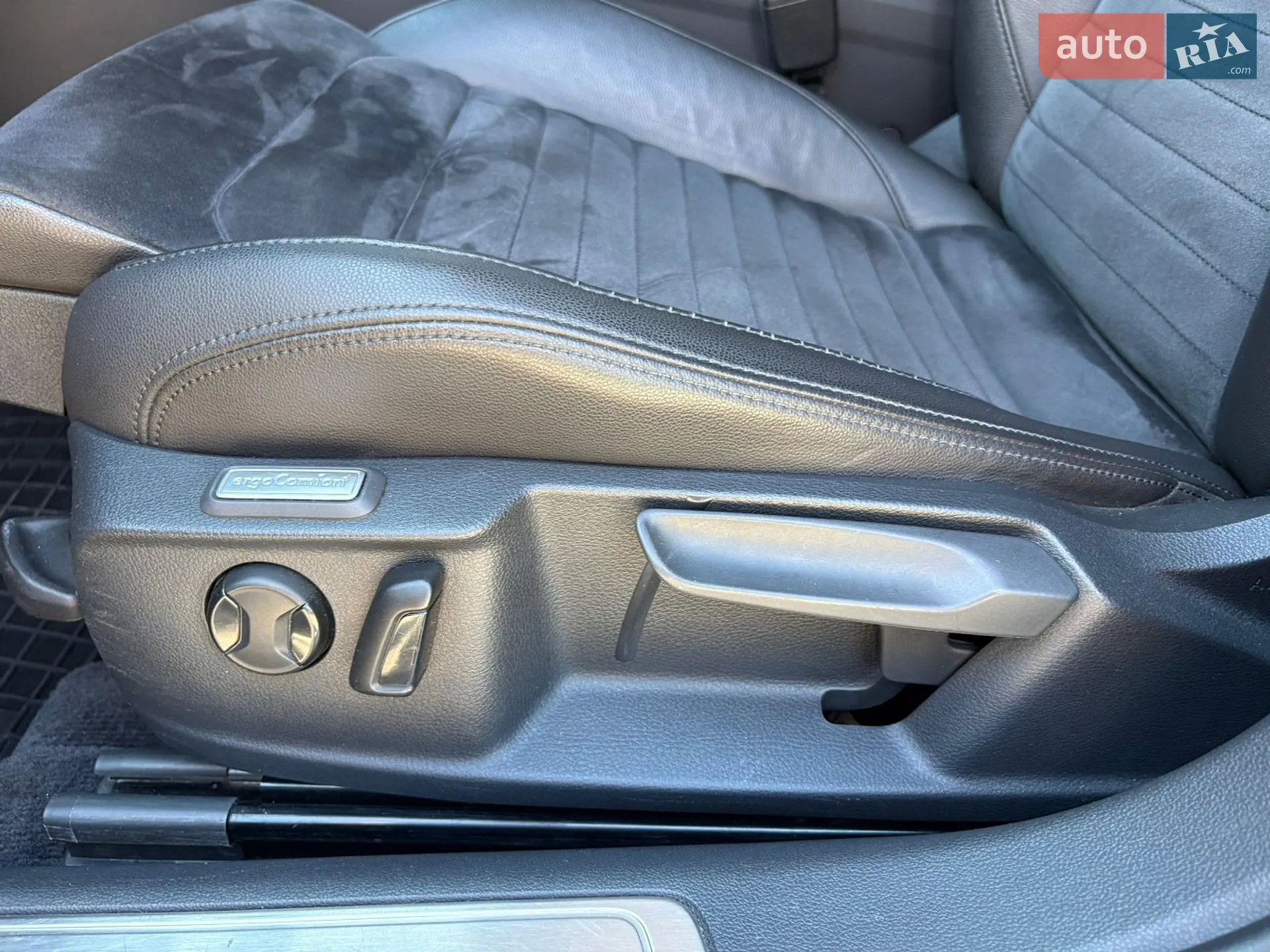 2017 Volkswagen Passat - мініатюра 28