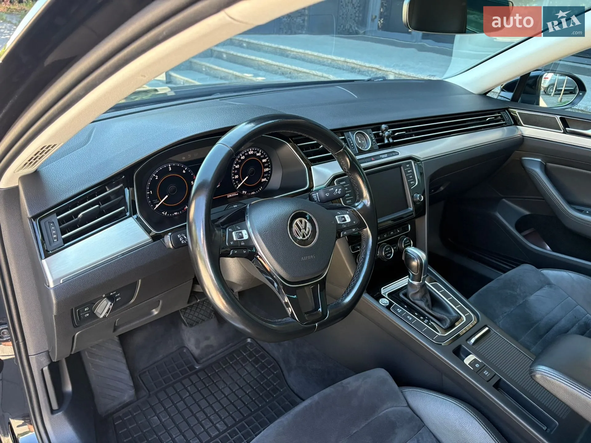 2017 Volkswagen Passat - мініатюра 29