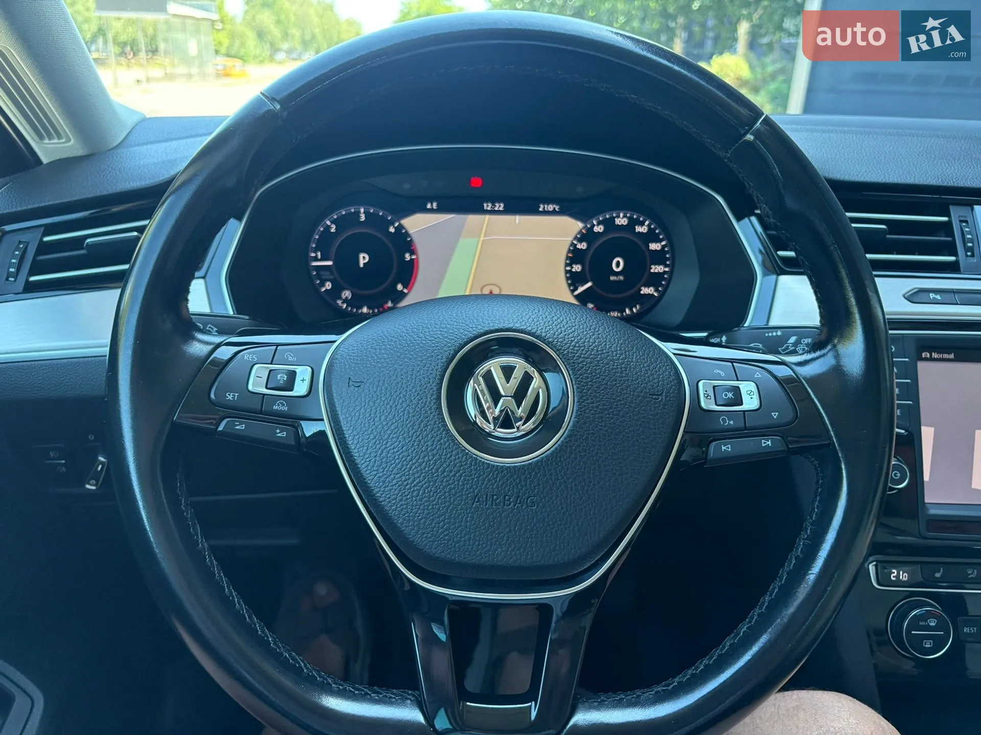 2017 Volkswagen Passat - мініатюра 40