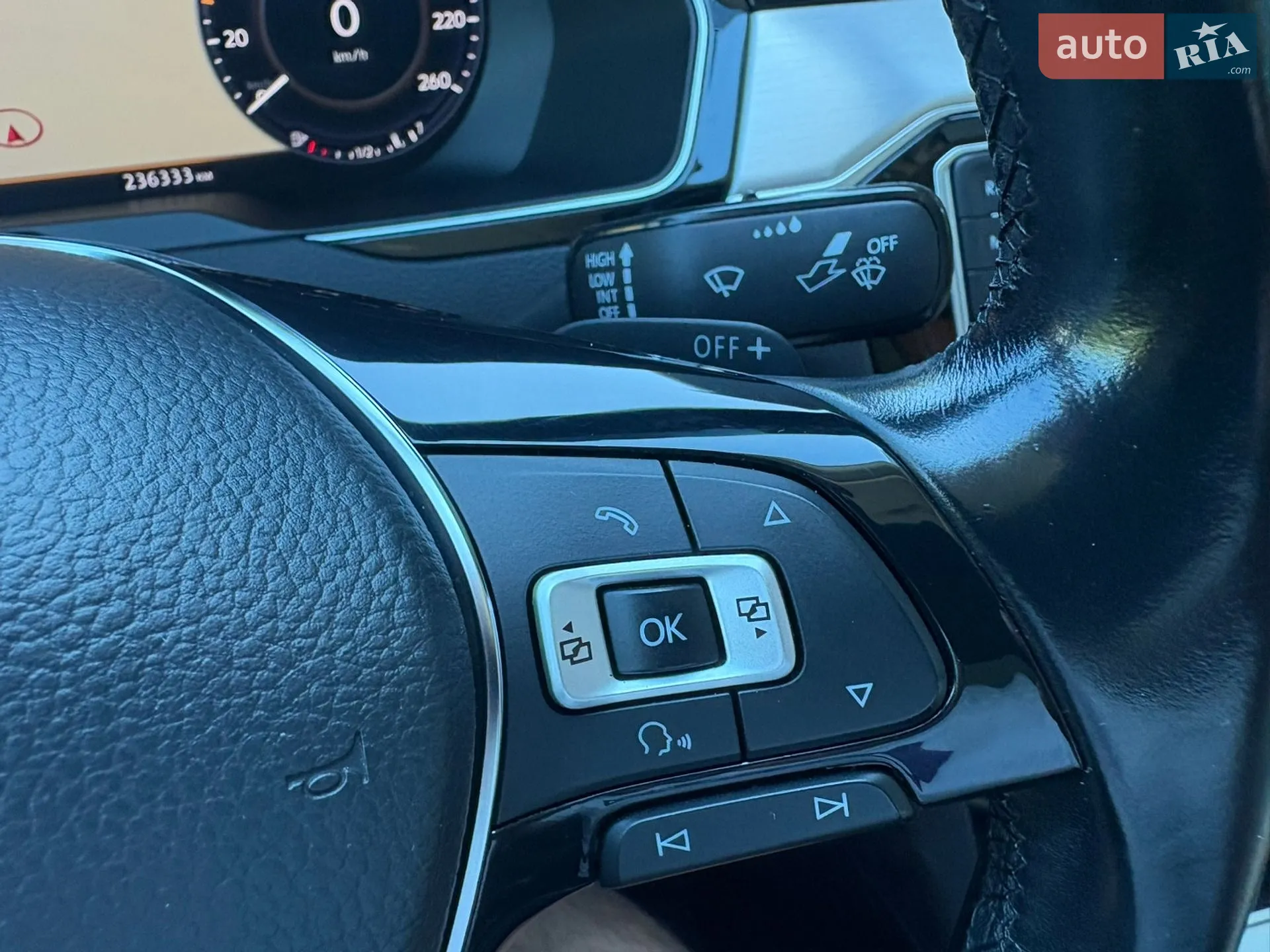 2017 Volkswagen Passat - мініатюра 41