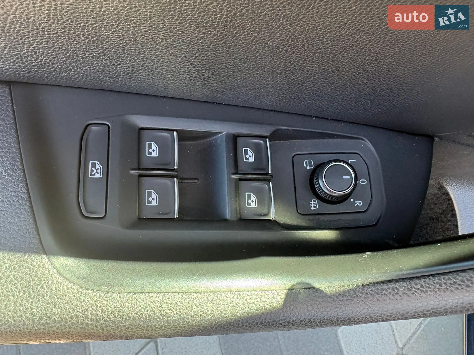 2017 Volkswagen Passat - мініатюра 45