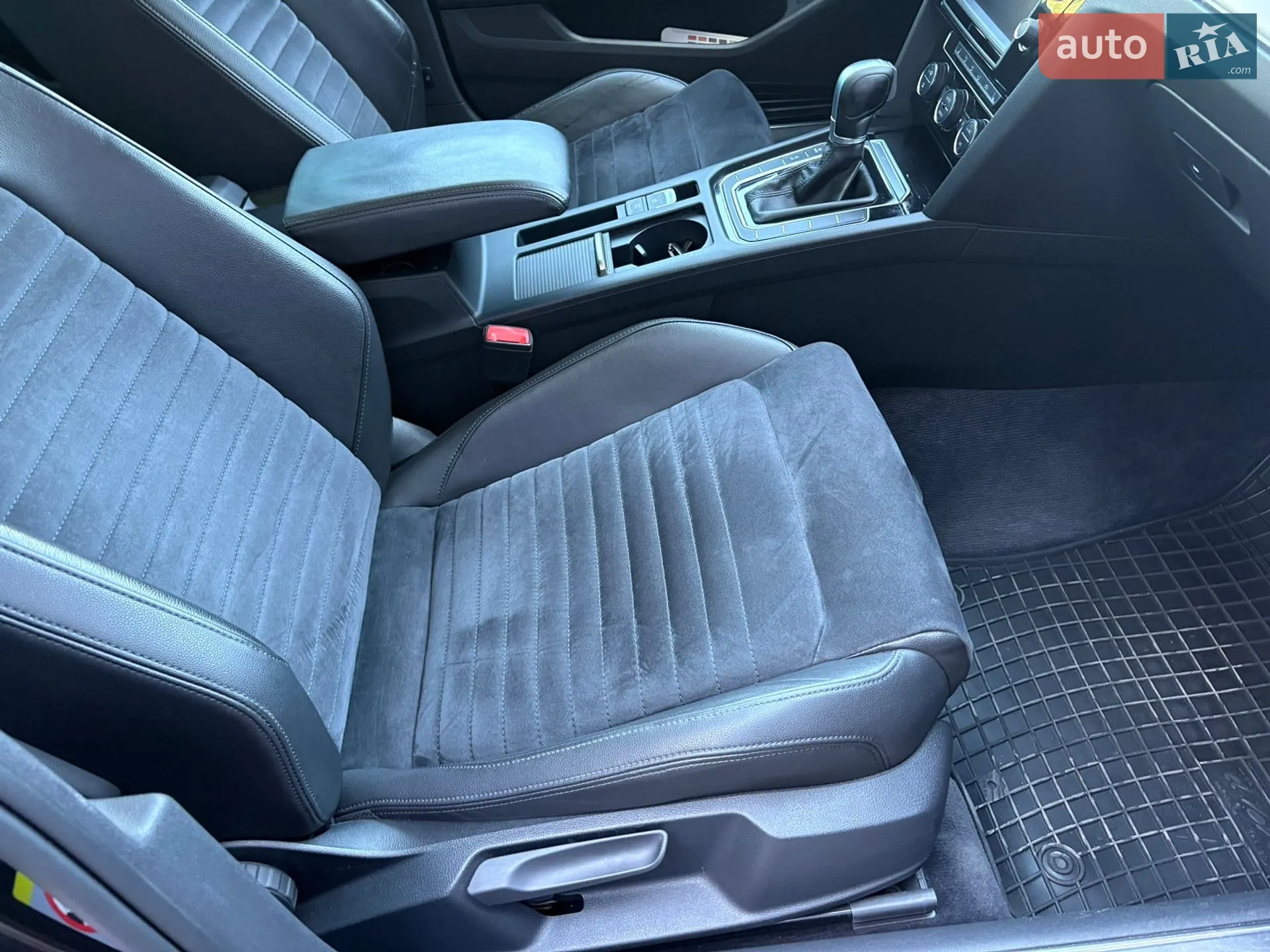 2017 Volkswagen Passat - мініатюра 64