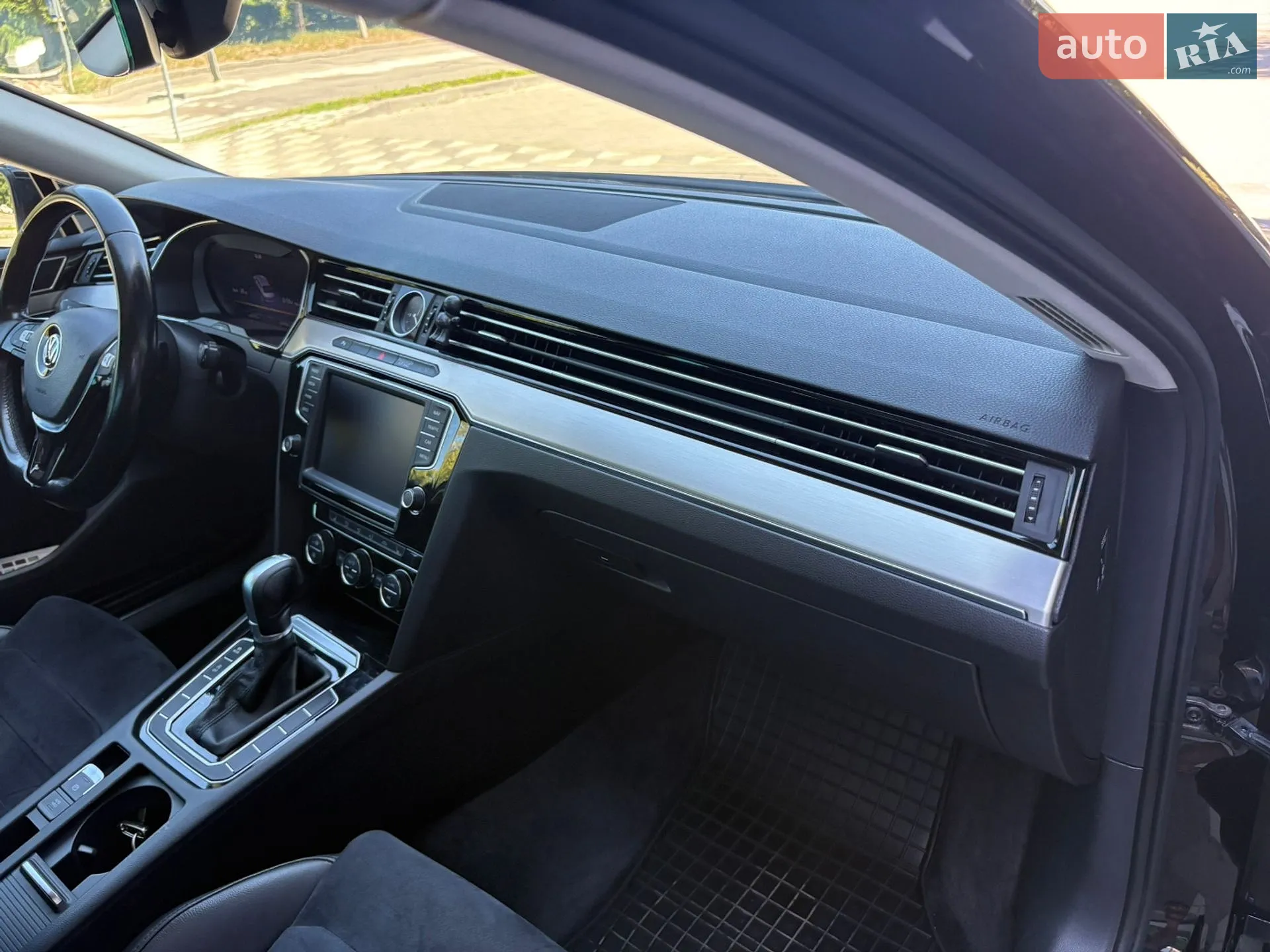 2017 Volkswagen Passat - мініатюра 65