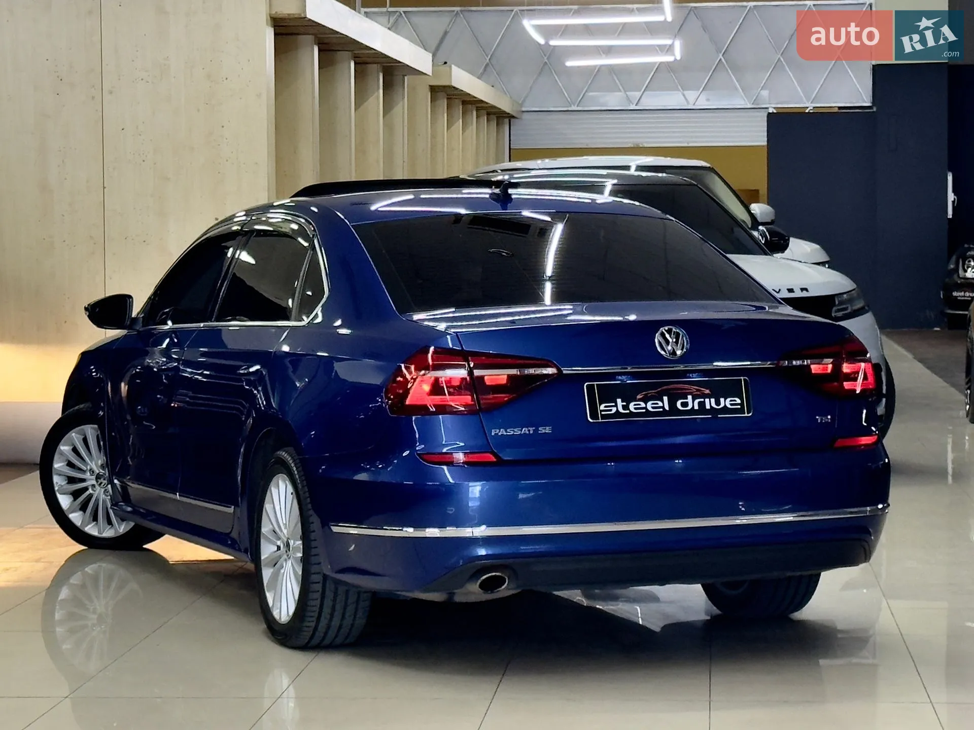 2016 Volkswagen Passat - мініатюра 8