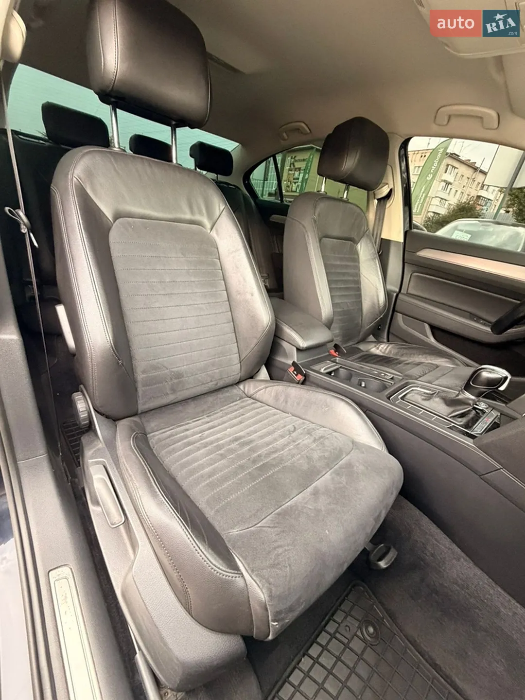 2016 Volkswagen Passat - мініатюра 24