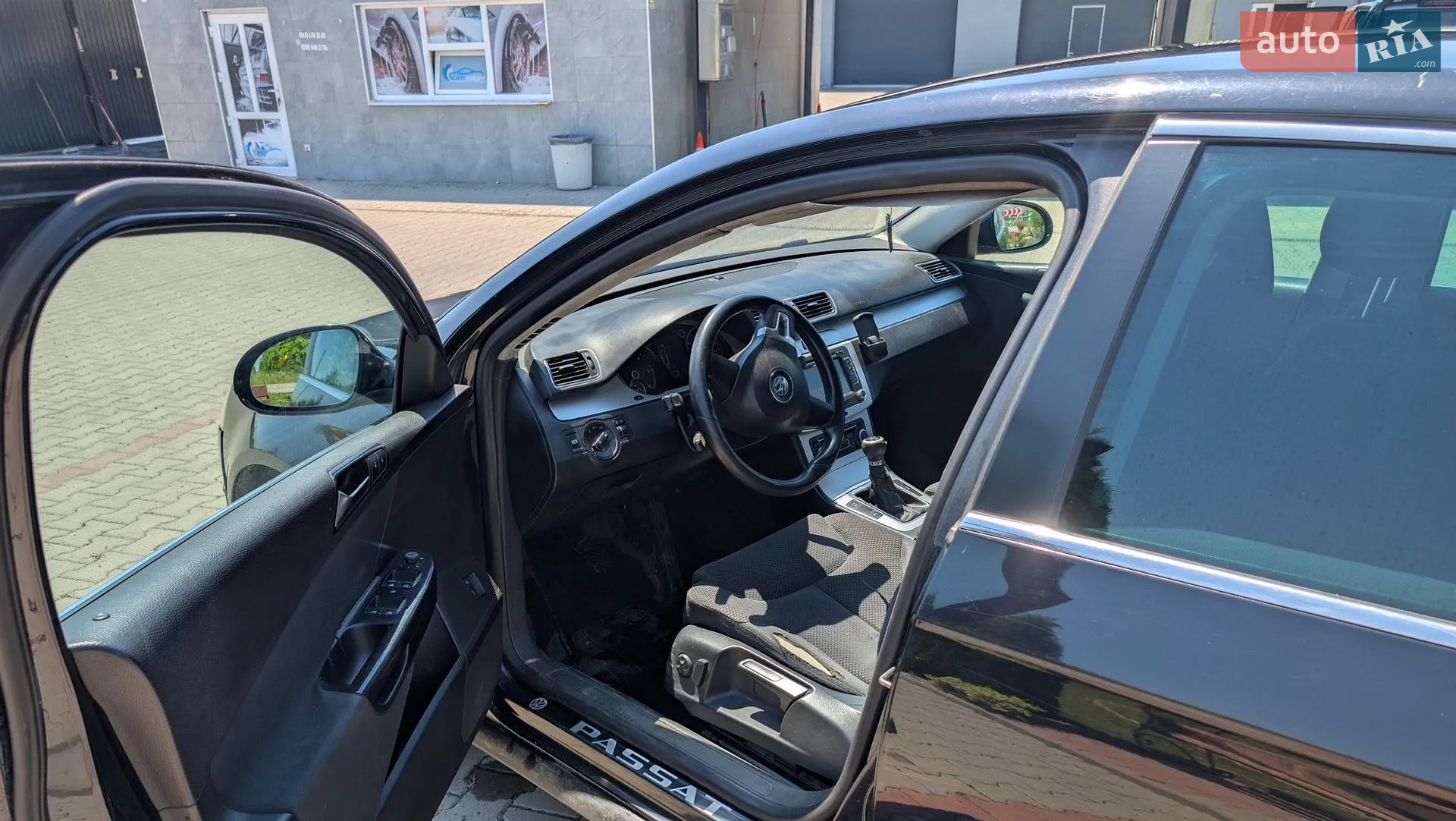 2010 Volkswagen Passat - мініатюра 8