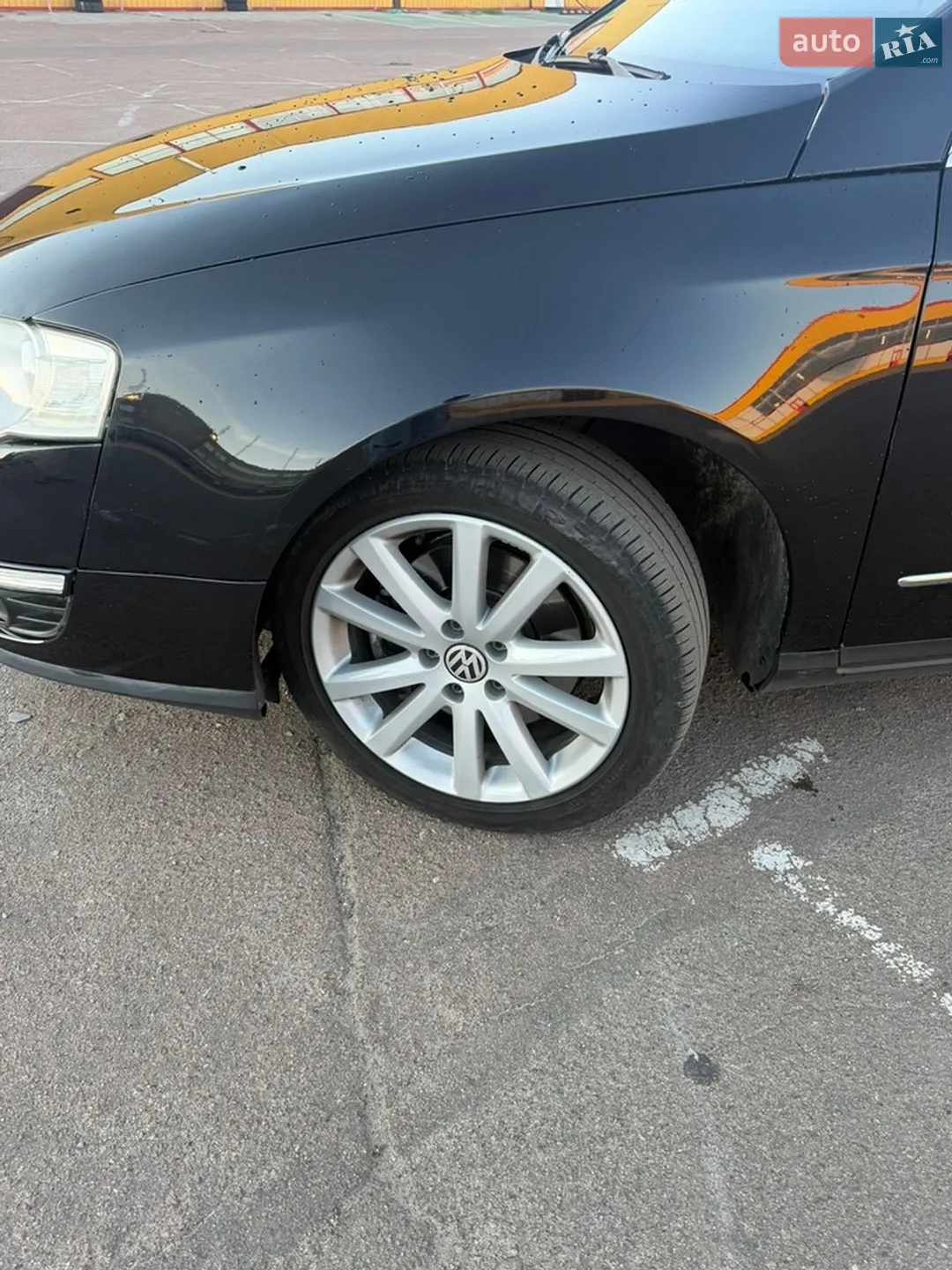 2010 Volkswagen Passat - мініатюра 2