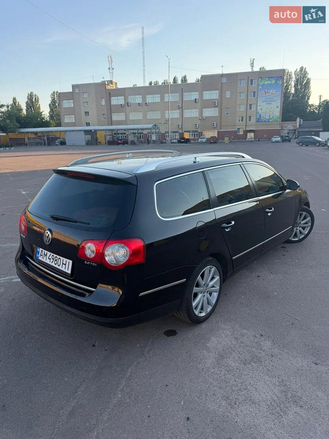 2010 Volkswagen Passat - мініатюра 7
