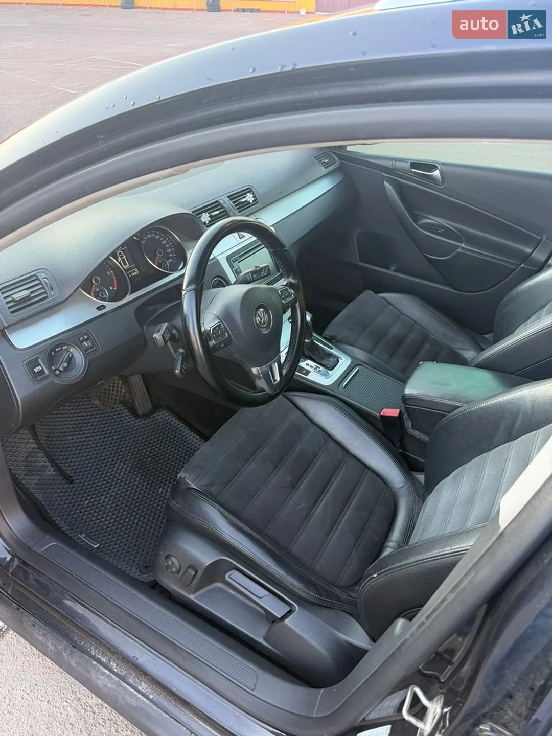 2010 Volkswagen Passat - мініатюра 14