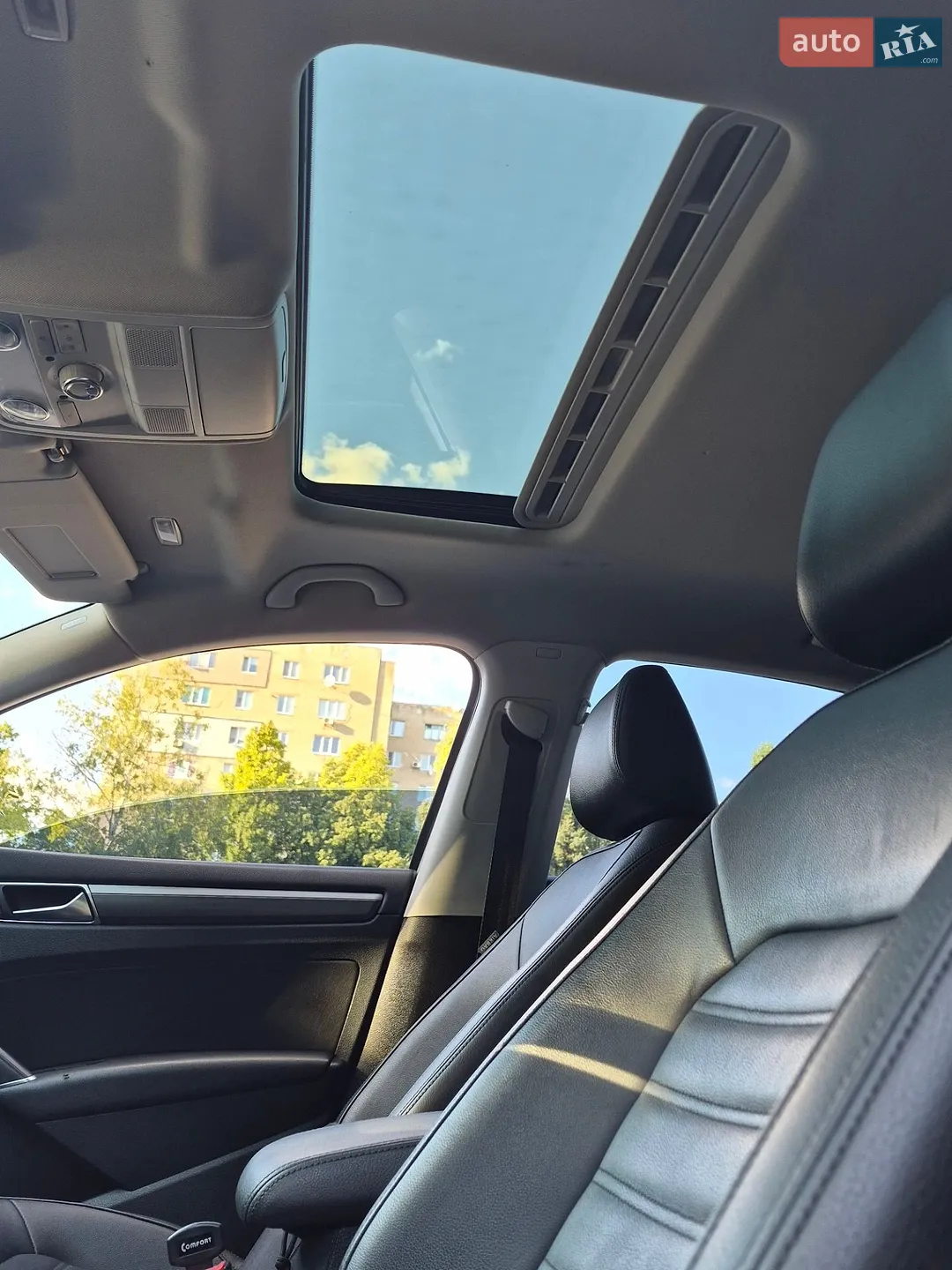 2017 Volkswagen Passat - мініатюра 9