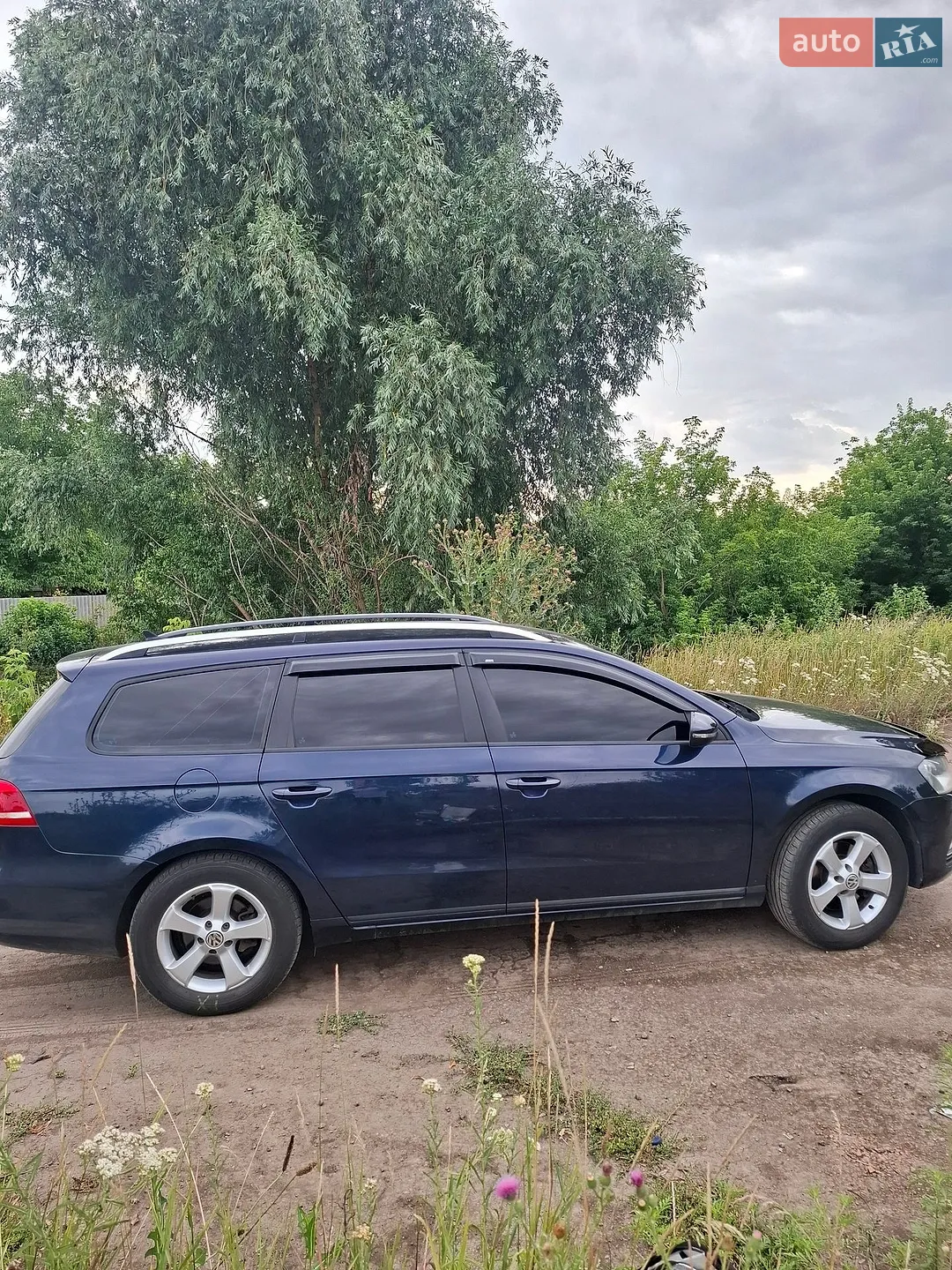 2011 Volkswagen Passat - мініатюра 3