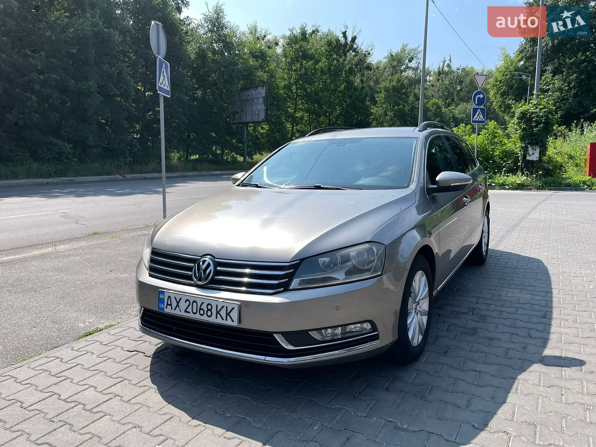 2012 Volkswagen Passat - мініатюра 2