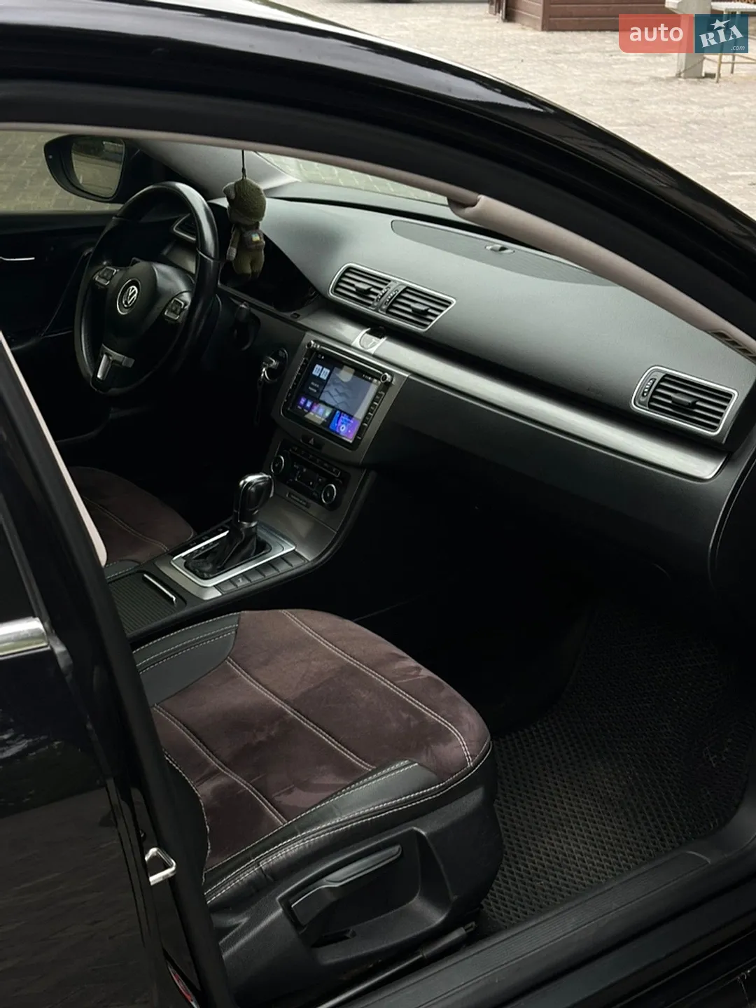 2011 Volkswagen Passat - мініатюра 15