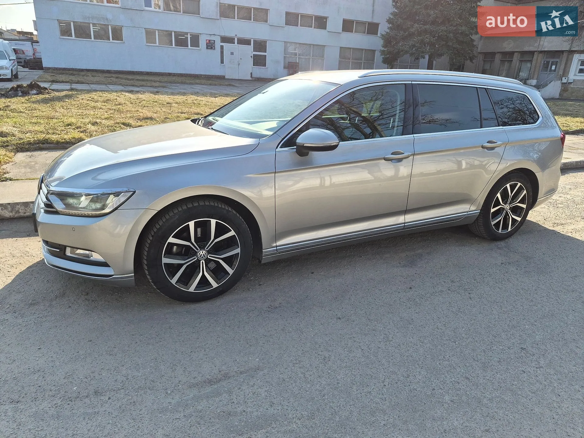 2016 Volkswagen Passat - мініатюра 16