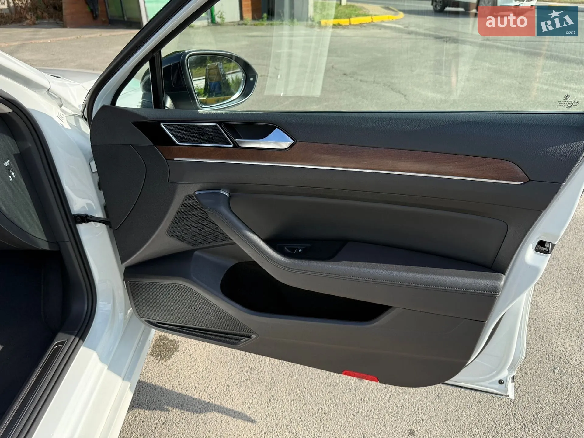 2018 Volkswagen Passat - мініатюра 33