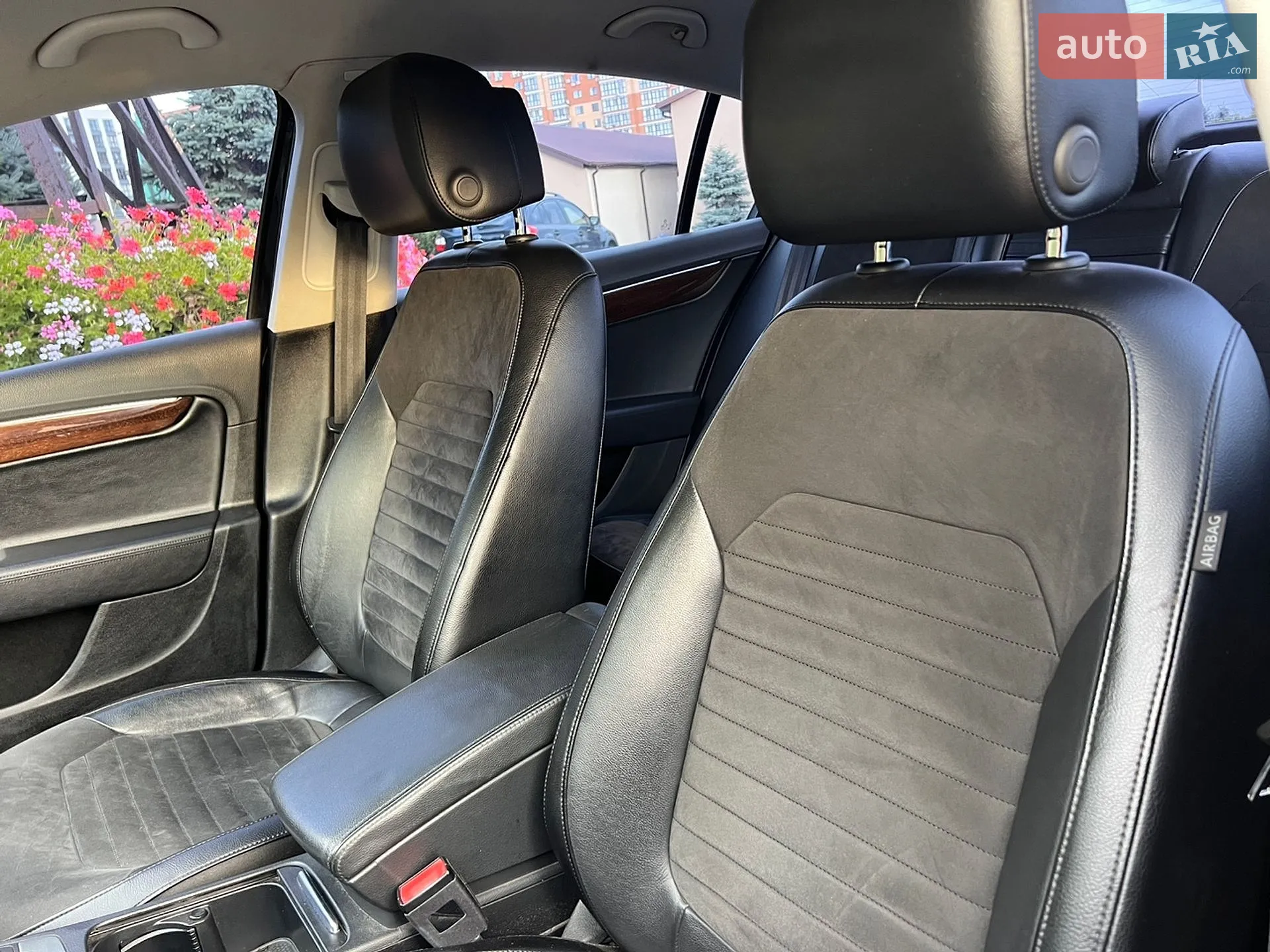 2013 Volkswagen Passat - мініатюра 28