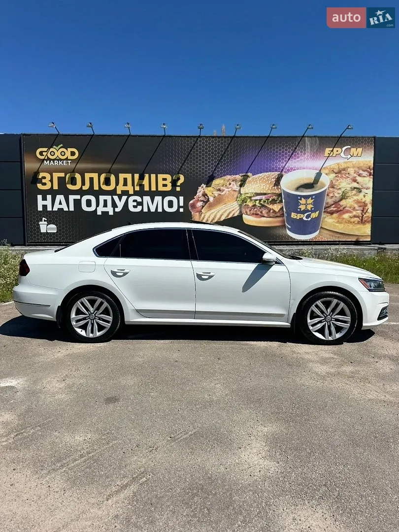 2017 Volkswagen Passat - мініатюра 4