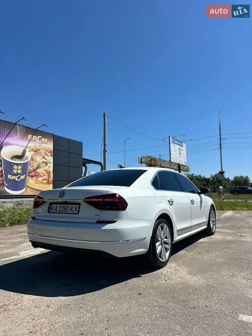 2017 Volkswagen Passat - мініатюра 5