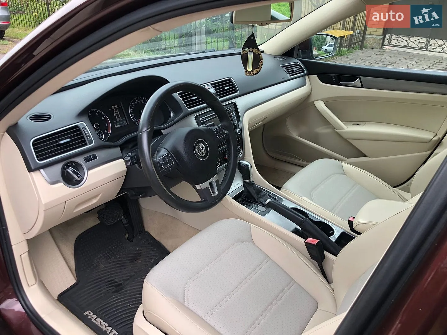 2013 Volkswagen Passat - мініатюра 9