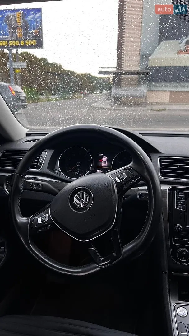 2016 Volkswagen Passat - мініатюра 23